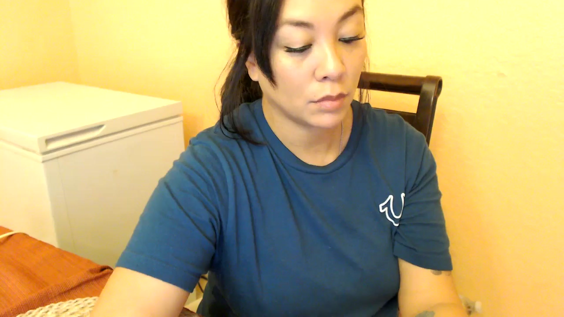 Gallery image thumbnail from MickaylaMinx's myfreecams stream on, 01/07/2025, 17:30 image 6 of 20