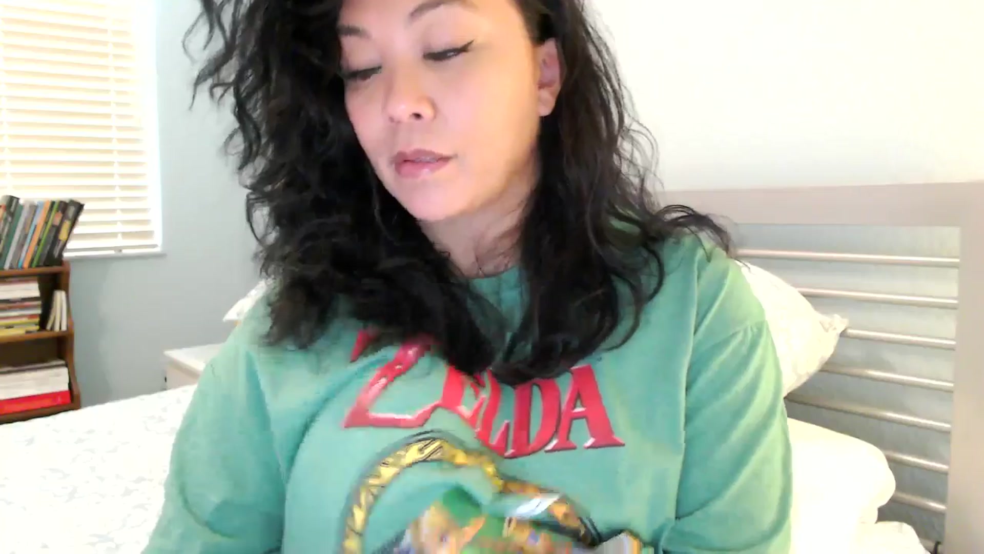 Gallery image thumbnail from MickaylaMinx's myfreecams stream on, 01/08/2025, 20:47 image 15 of 20