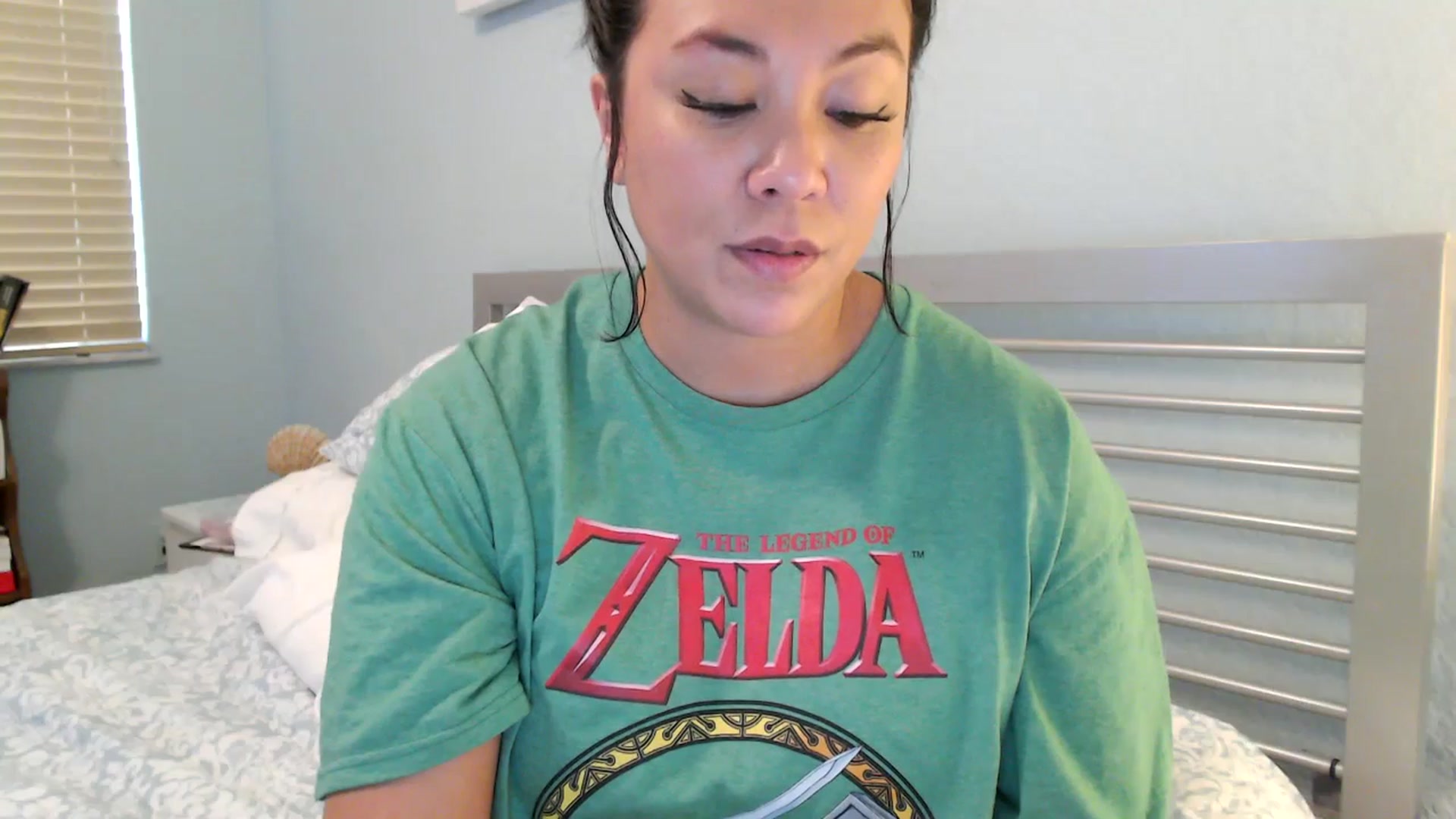 Gallery image thumbnail from MickaylaMinx's myfreecams stream on, 01/08/2025, 22:27 image 4 of 20