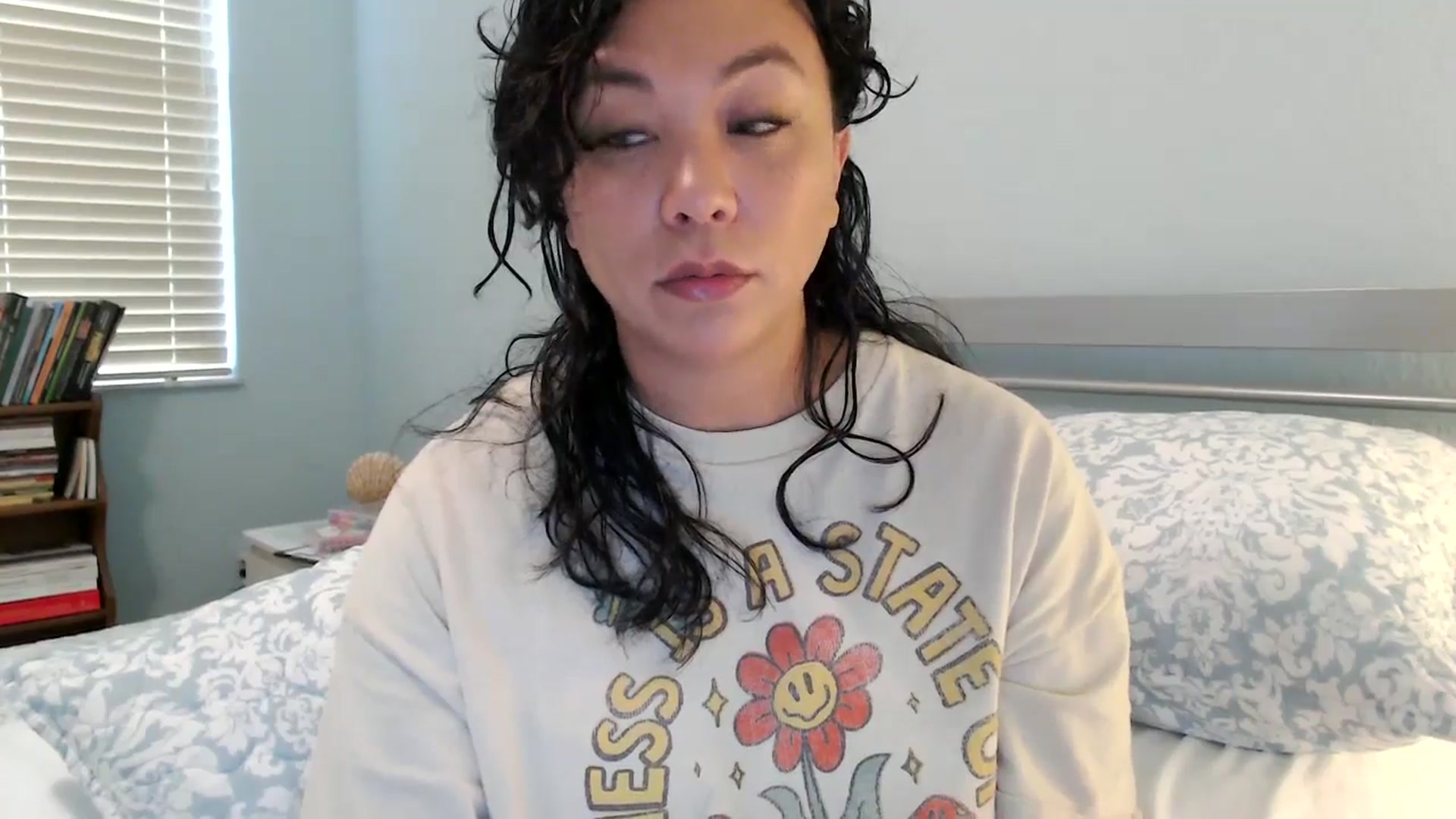 Gallery image thumbnail from MickaylaMinx's myfreecams stream on, 01/09/2025, 18:09 image 6 of 20