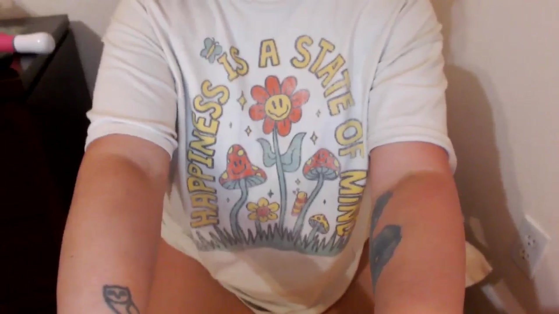 Gallery image thumbnail from MickaylaMinx's myfreecams stream on, 01/09/2025, 23:45 image 5 of 20