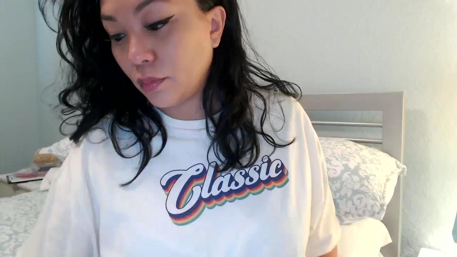 Gallery image thumbnail from MickaylaMinx's myfreecams stream on, 01/10/2025, 18:13 image 18 of 20
