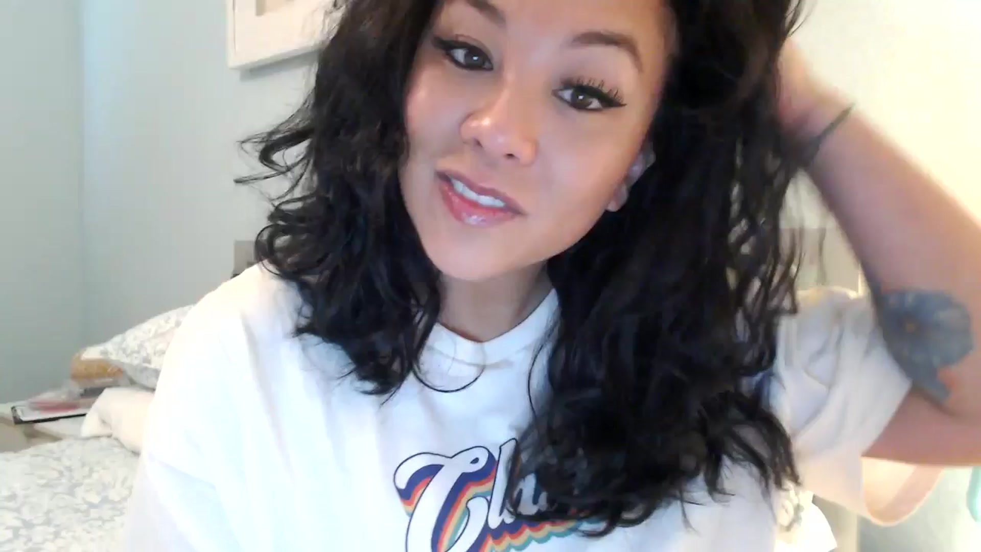 Gallery image thumbnail from MickaylaMinx's myfreecams stream on, 01/10/2025, 18:13 image 10 of 20