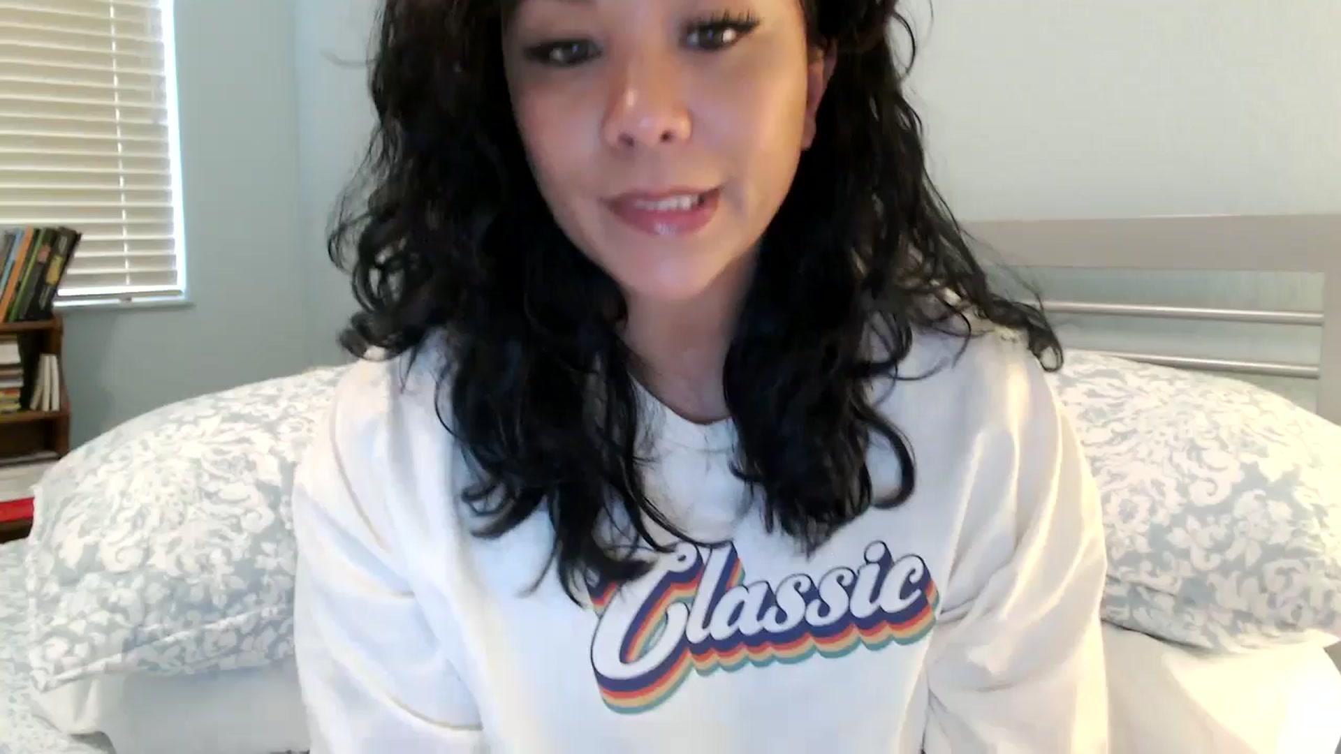 Gallery image thumbnail from MickaylaMinx's myfreecams stream on, 01/10/2025, 20:58 image 1 of 20