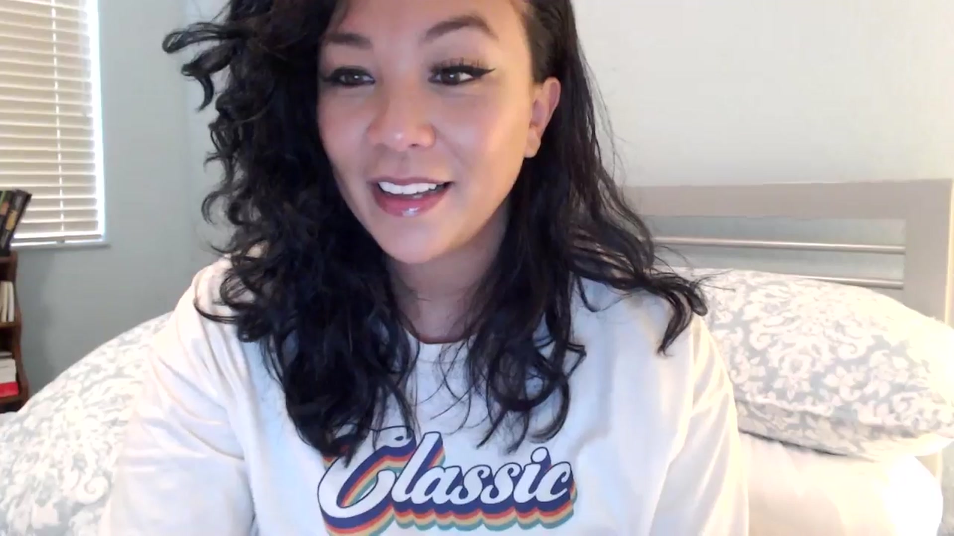 Gallery image thumbnail from MickaylaMinx's myfreecams stream on, 01/10/2025, 20:58 image 17 of 20