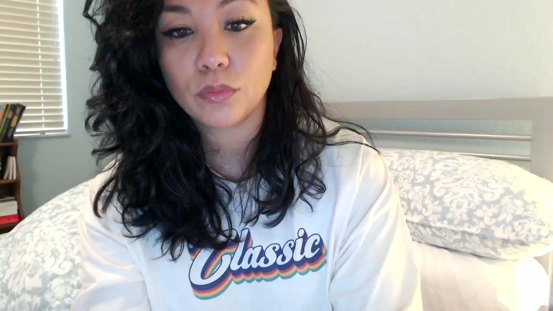 Gallery image thumbnail from MickaylaMinx's myfreecams stream on, 01/10/2025, 21:17 image 3 of 20