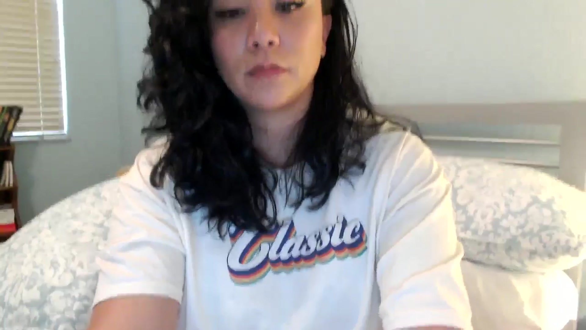 Gallery image thumbnail from MickaylaMinx's myfreecams stream on, 01/10/2025, 21:17 image 5 of 20