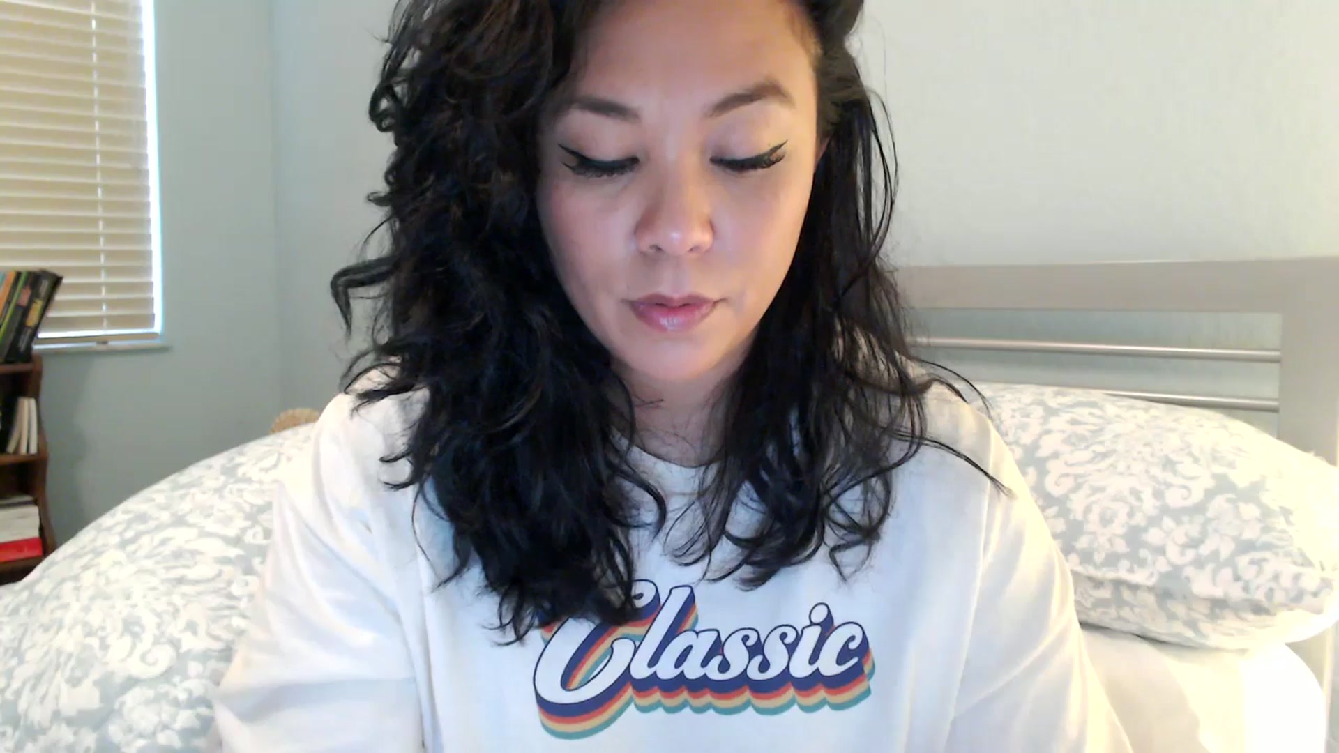 Gallery image thumbnail from MickaylaMinx's myfreecams stream on, 01/10/2025, 21:17 image 11 of 20