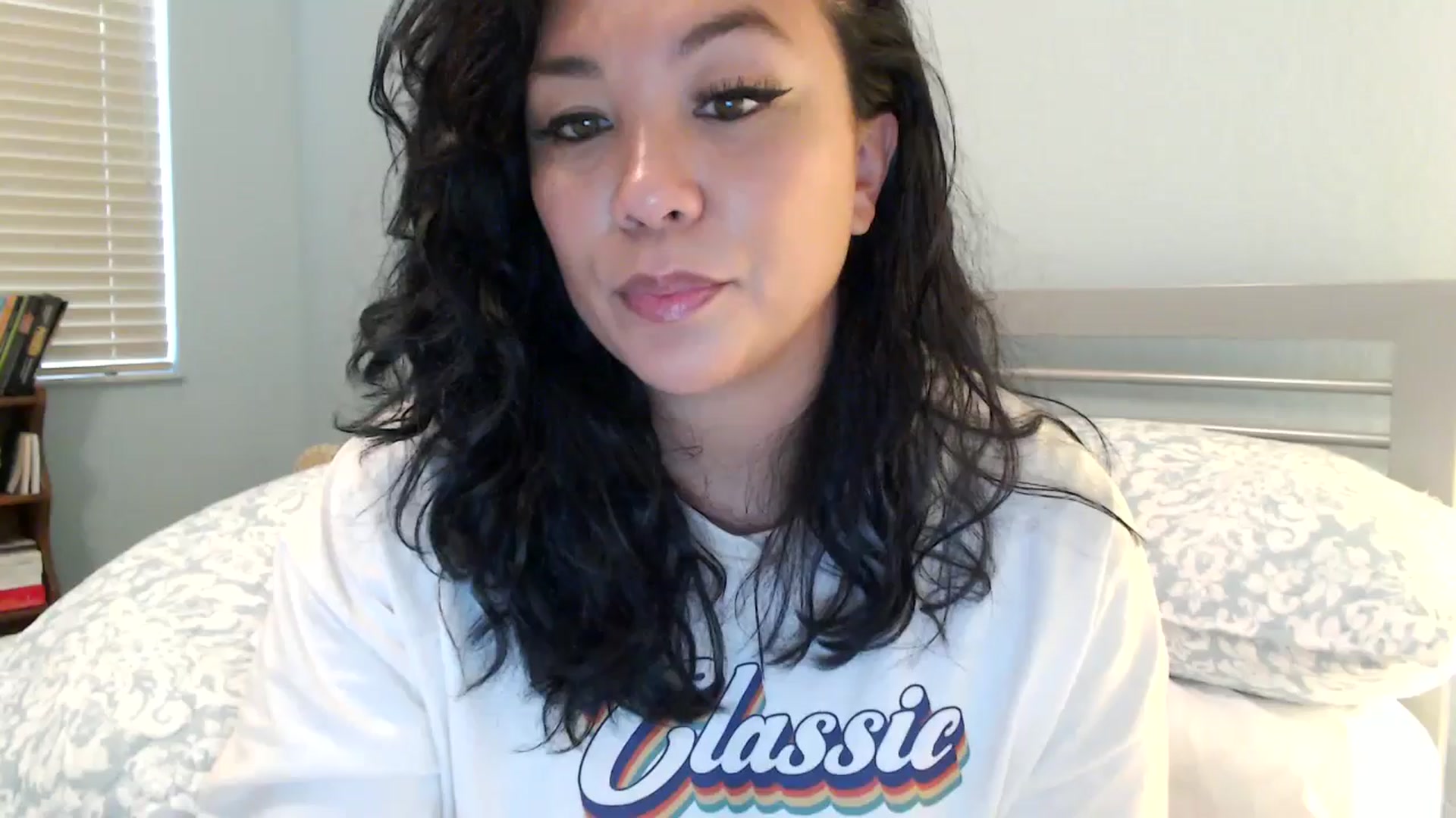 Gallery image thumbnail from MickaylaMinx's myfreecams stream on, 01/10/2025, 21:17 image 9 of 20