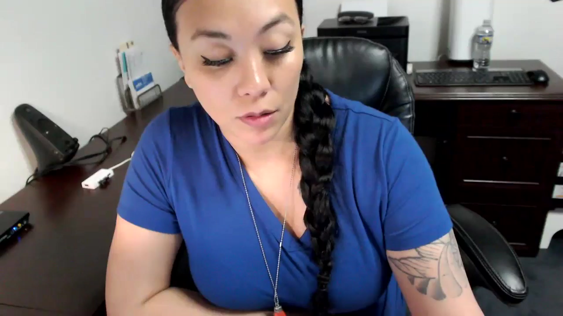 Gallery image thumbnail from MickaylaMoon's myfreecams stream on, 05/07/2024, 16:23 image 19 of 20