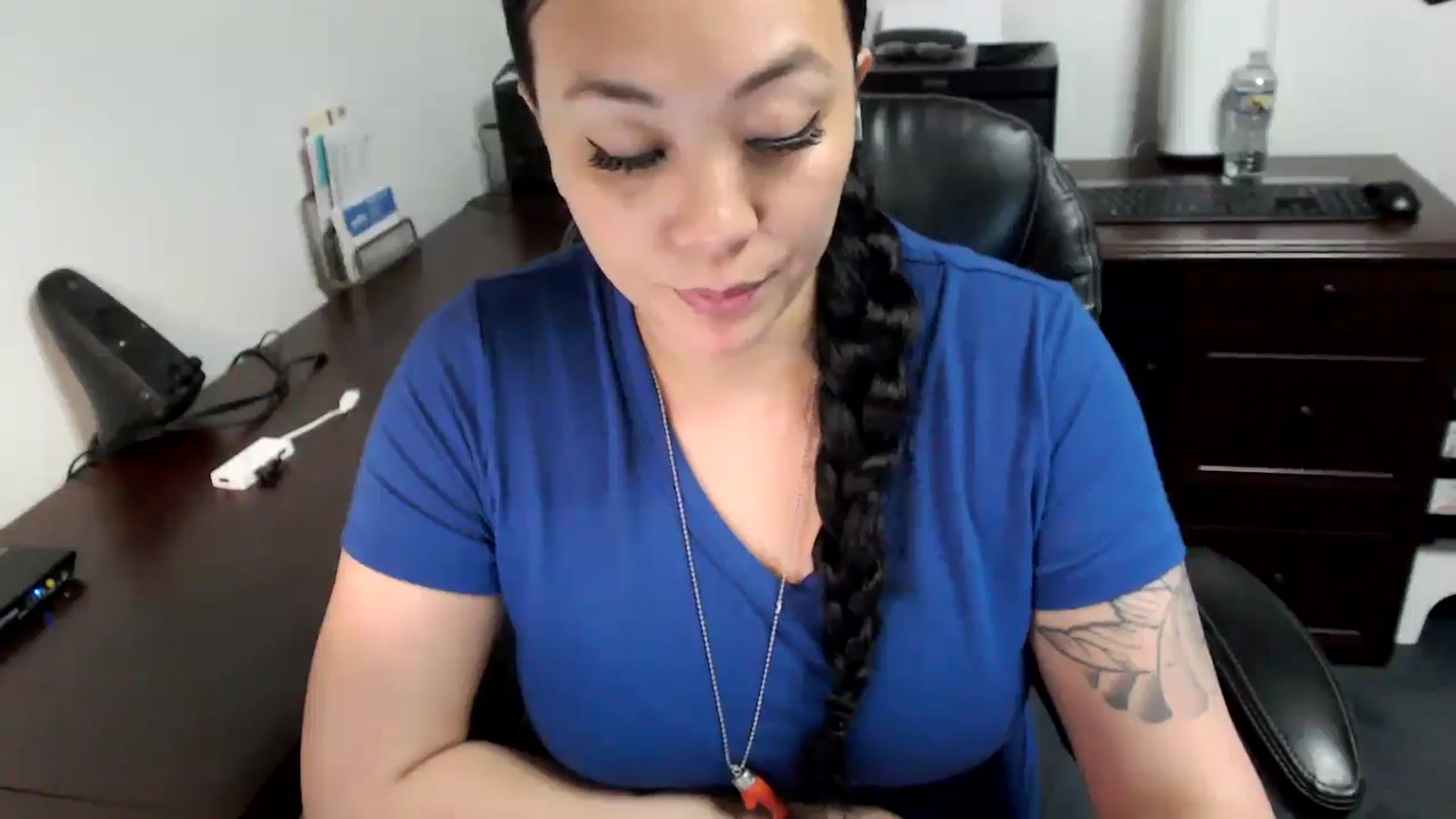 Gallery image thumbnail from MickaylaMoon's myfreecams stream on, 05/07/2024, 16:23 image 20 of 20