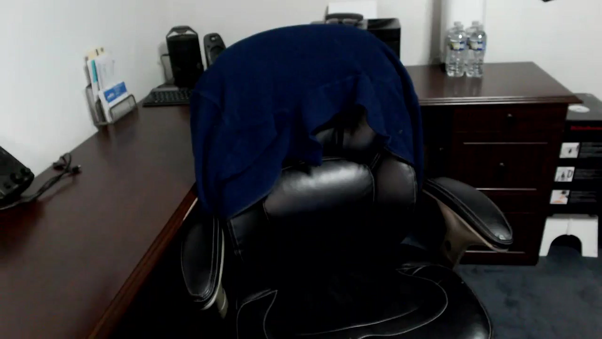Gallery image thumbnail from MickaylaMoon's myfreecams stream on, 05/08/2024, 15:37 image 11 of 20