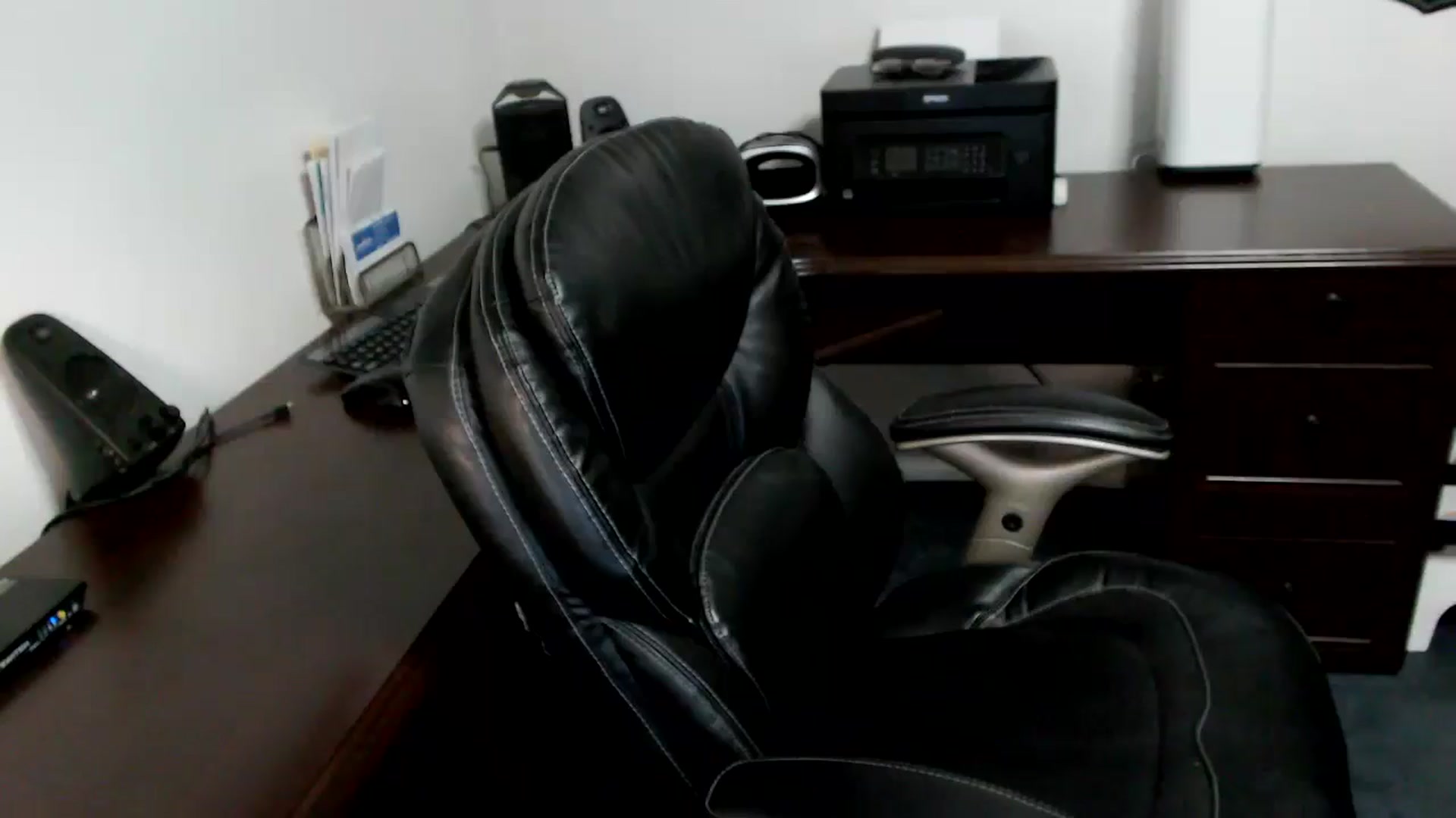 Gallery image thumbnail from MickaylaMoon's myfreecams stream on, 05/10/2024, 20:37 image 4 of 20