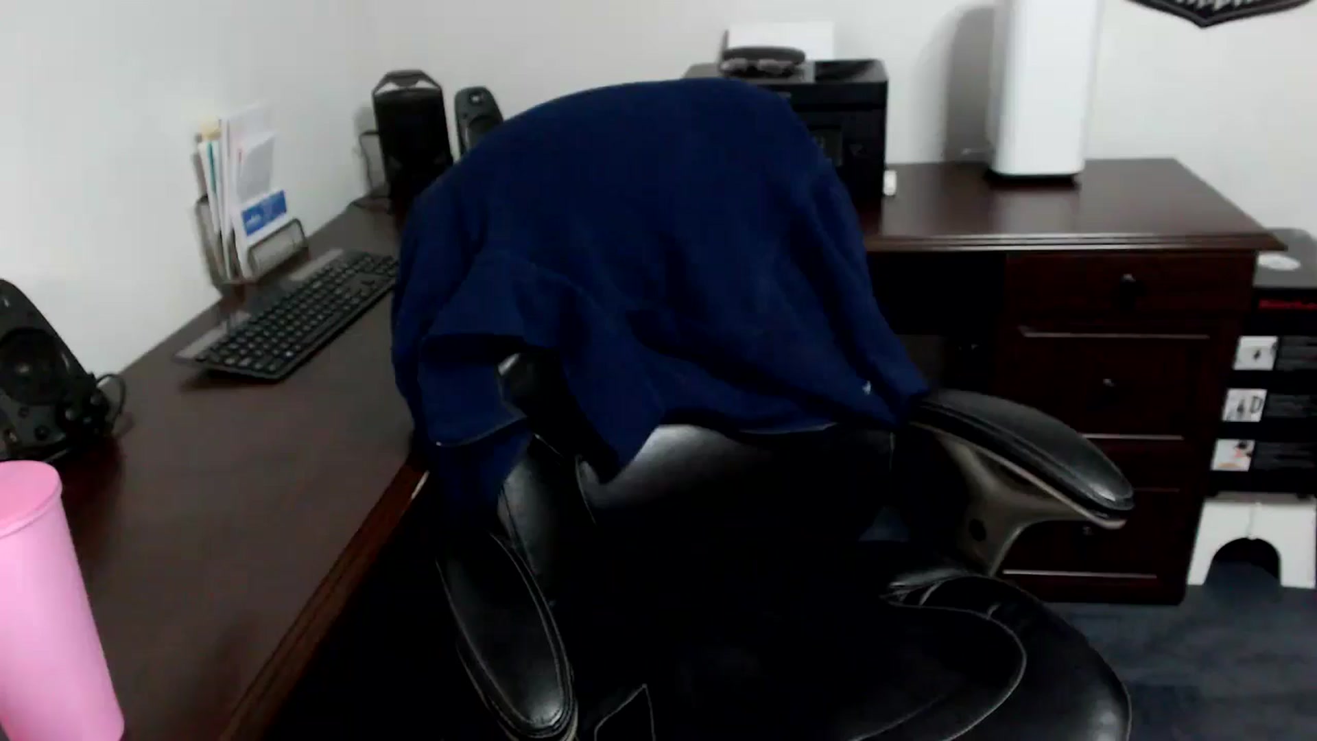 Gallery image thumbnail from MickaylaMoon's myfreecams stream on, 05/13/2024, 18:53 image 12 of 20