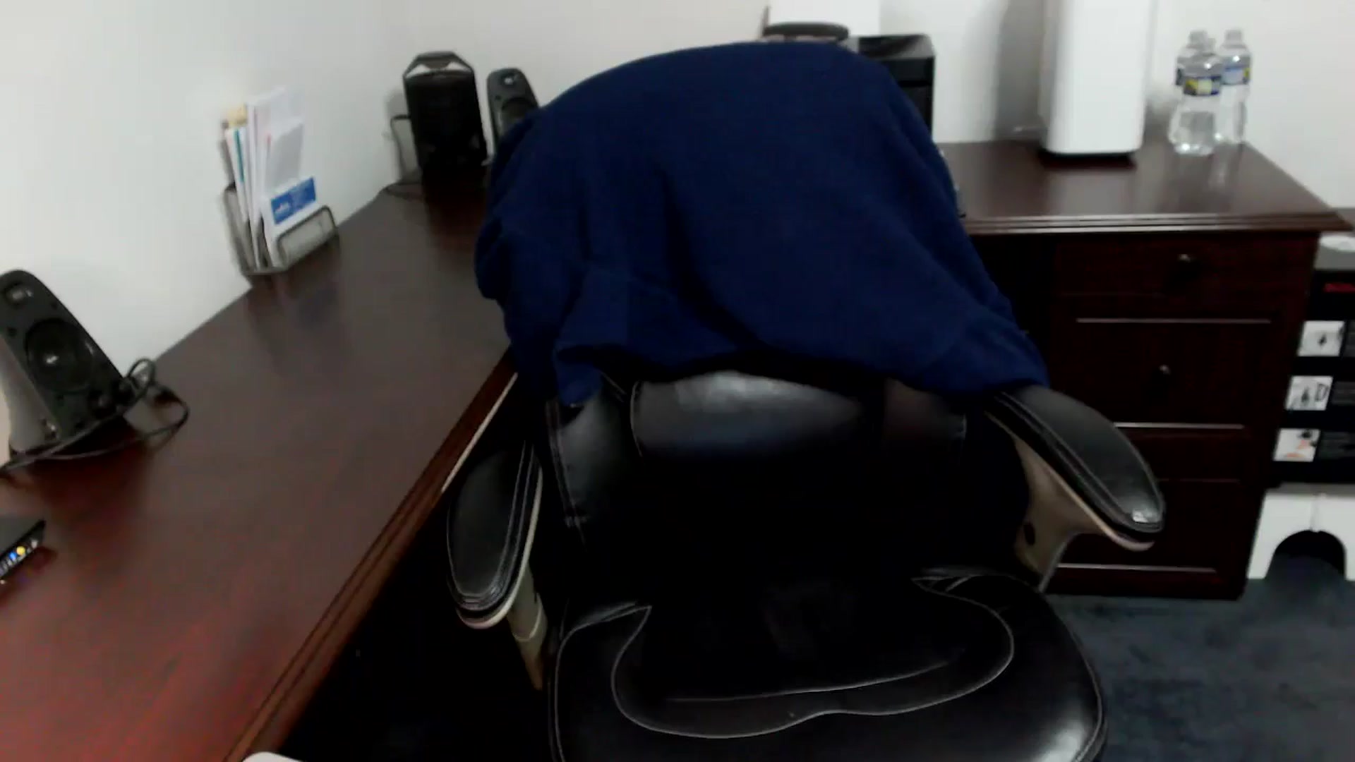 Gallery image thumbnail from MickaylaMoon's myfreecams stream on, 05/17/2024, 20:13 image 19 of 20