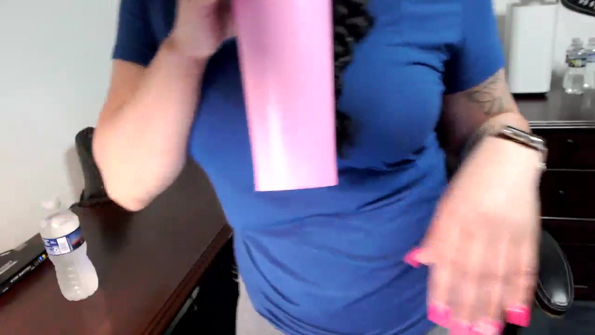 Gallery image thumbnail from MickaylaMoon's myfreecams stream on, 05/22/2024, 17:42 image 8 of 20
