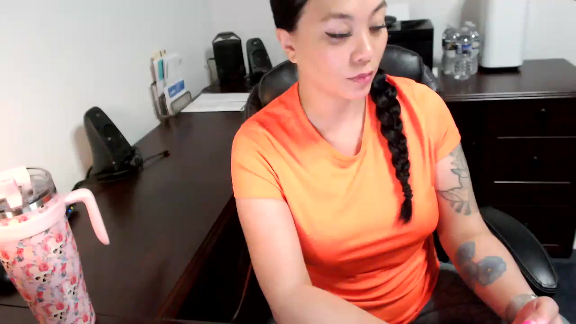 Gallery image thumbnail from MickaylaMoon's myfreecams stream on, 05/27/2024, 16:41 image 5 of 20