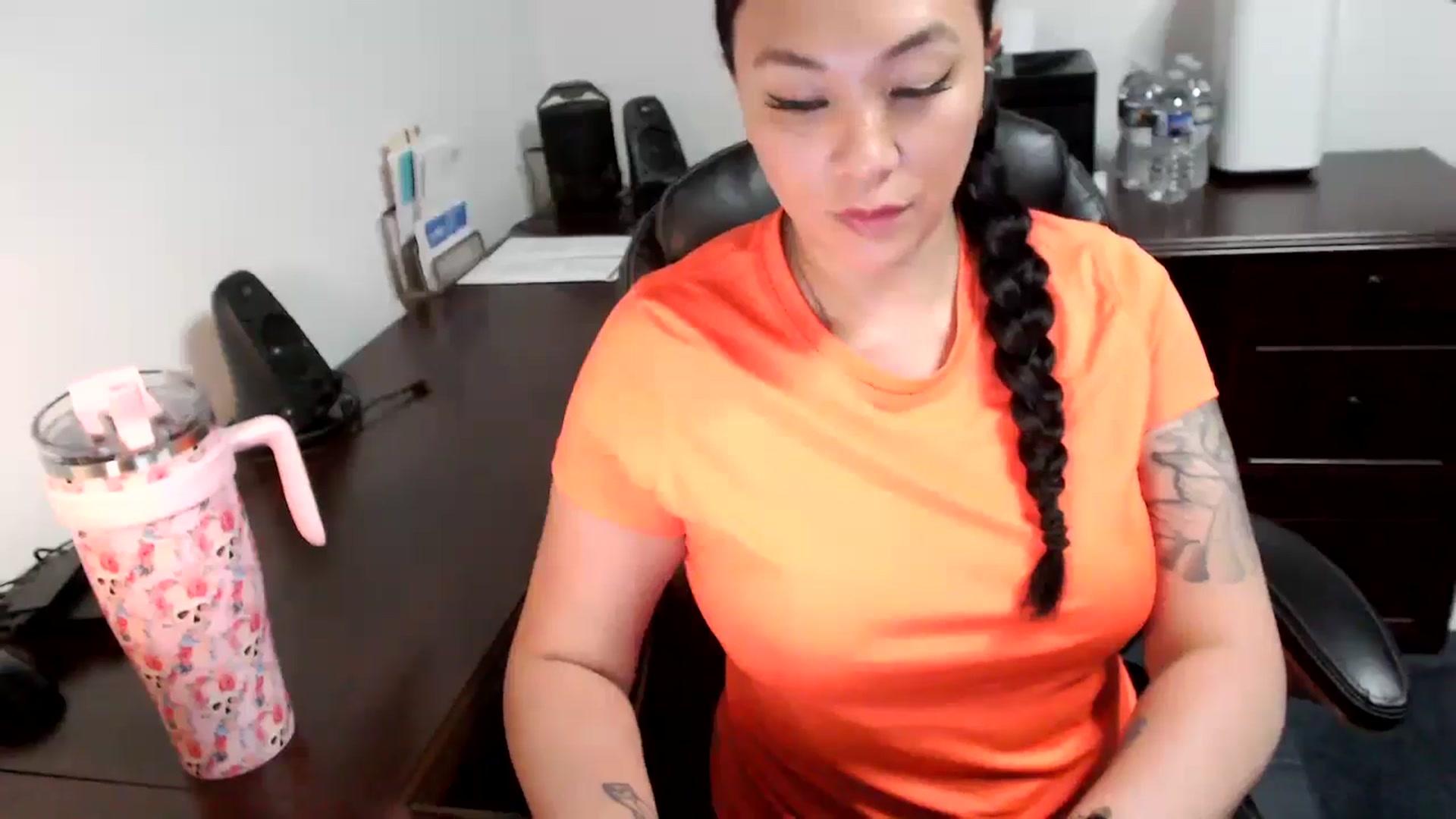 Gallery image thumbnail from MickaylaMoon's myfreecams stream on, 05/27/2024, 16:41 image 12 of 20