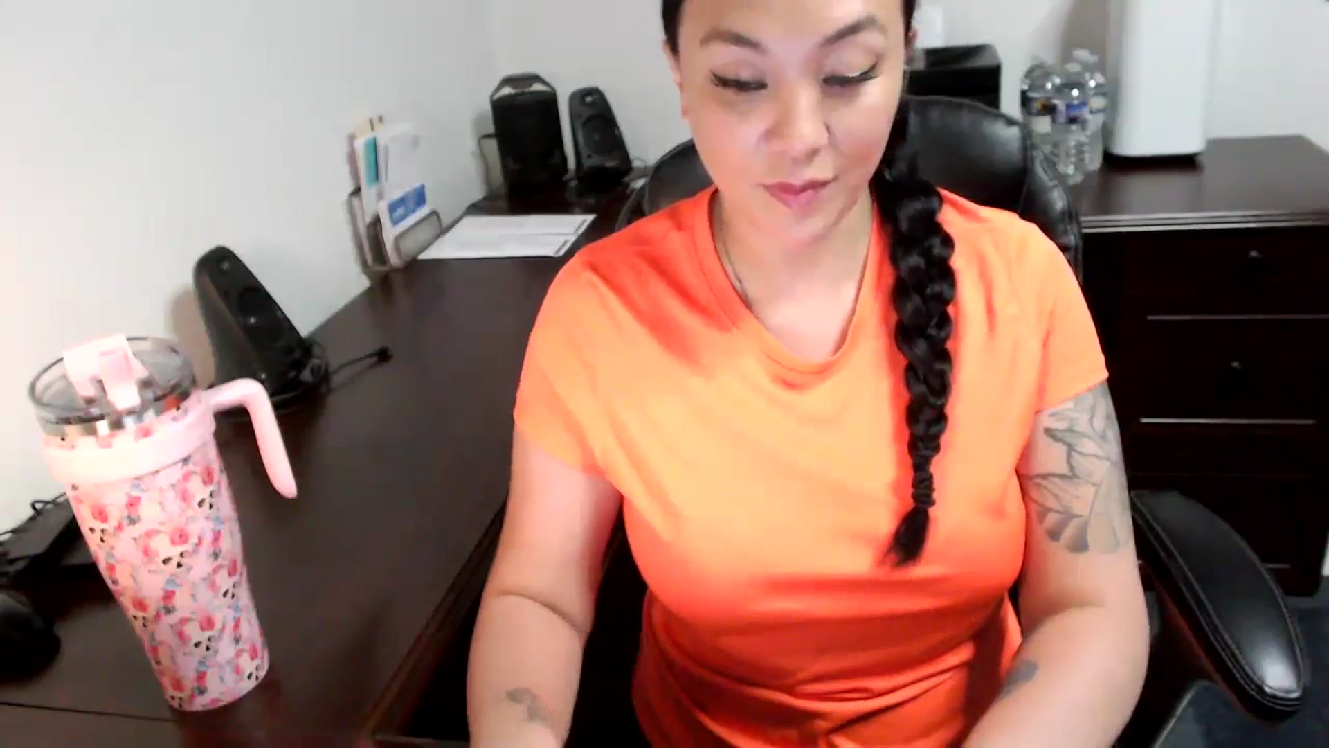 Gallery image thumbnail from MickaylaMoon's myfreecams stream on, 05/27/2024, 16:41 image 11 of 20