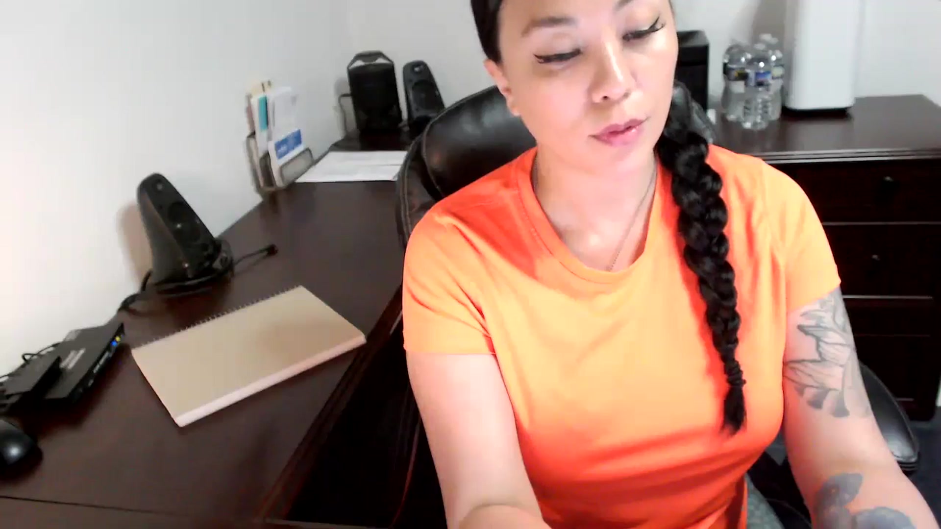 Gallery image thumbnail from MickaylaMoon's myfreecams stream on, 05/27/2024, 17:40 image 20 of 20