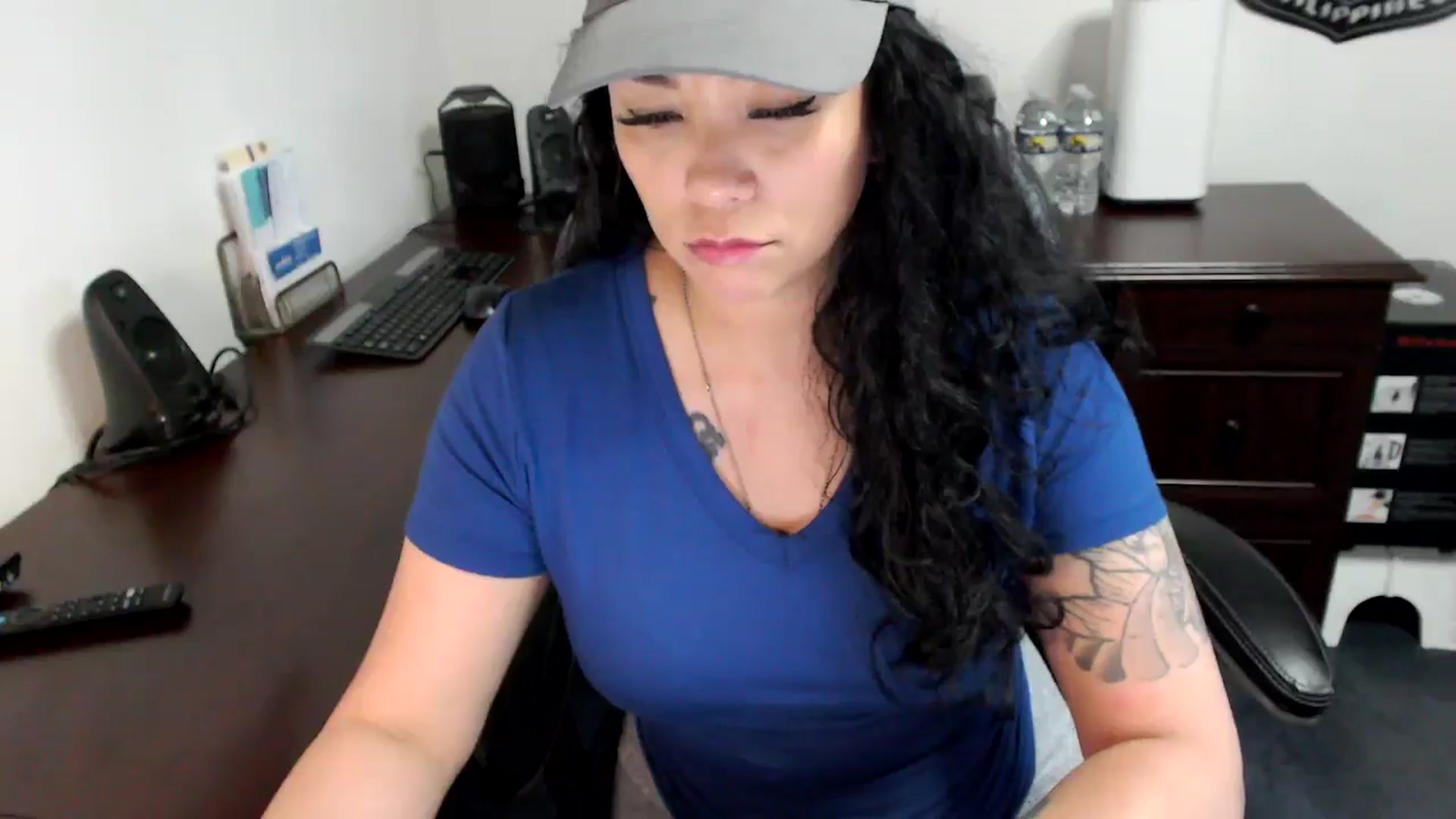 Gallery image thumbnail from MickaylaMoon's myfreecams stream on, 05/29/2024, 16:07 image 20 of 20