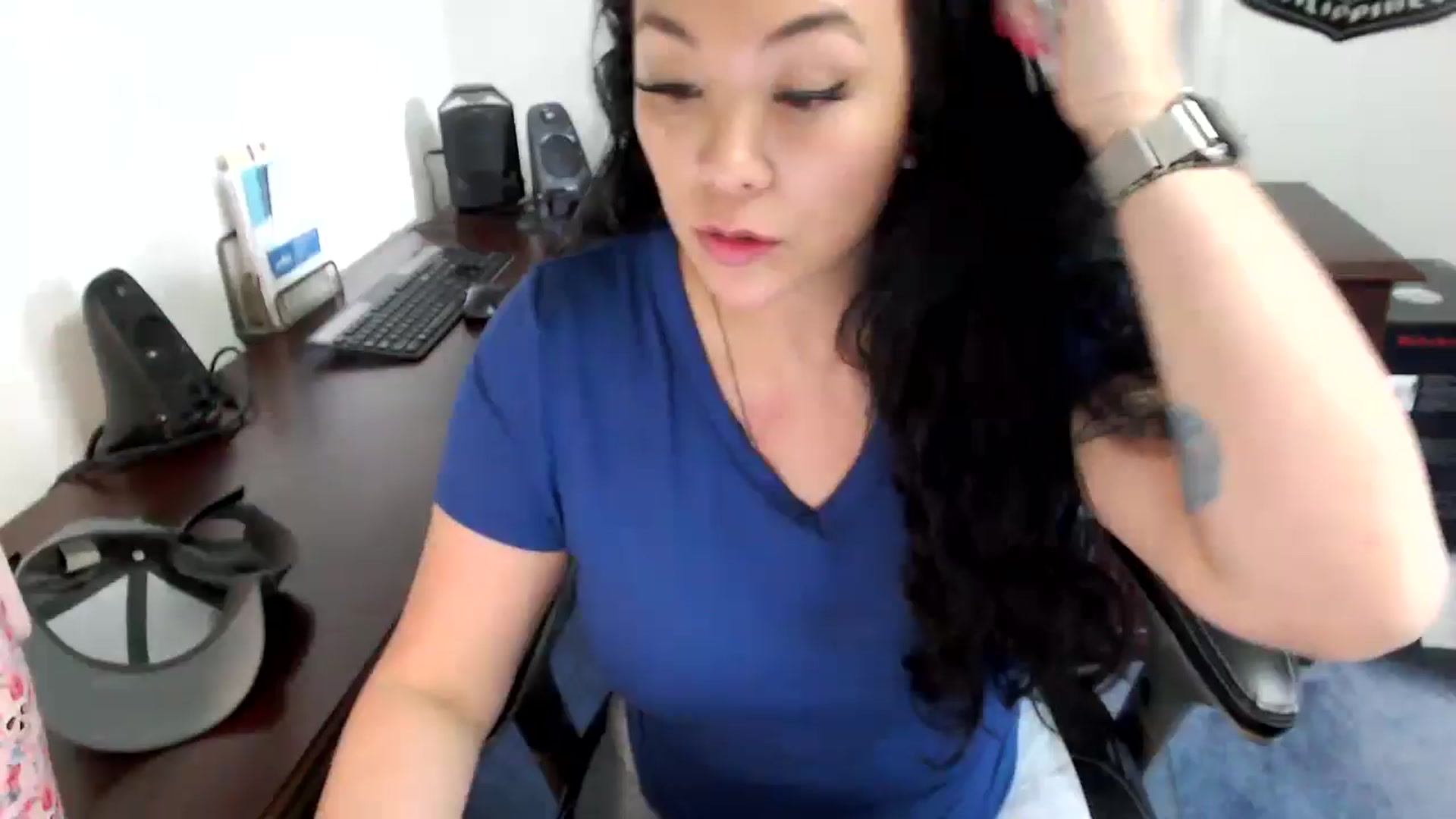 Gallery image thumbnail from MickaylaMoon's myfreecams stream on, 05/29/2024, 16:45 image 8 of 20