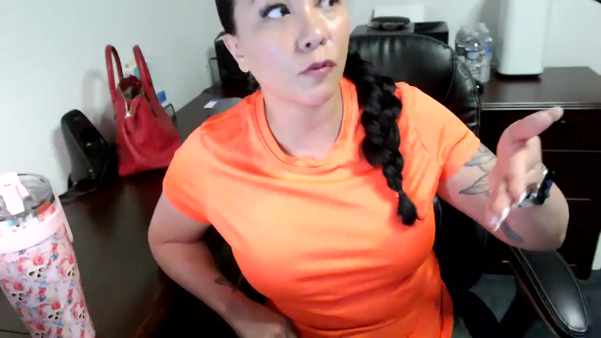 Gallery image thumbnail from MickaylaMoon's myfreecams stream on, 06/11/2024, 16:57 image 7 of 20