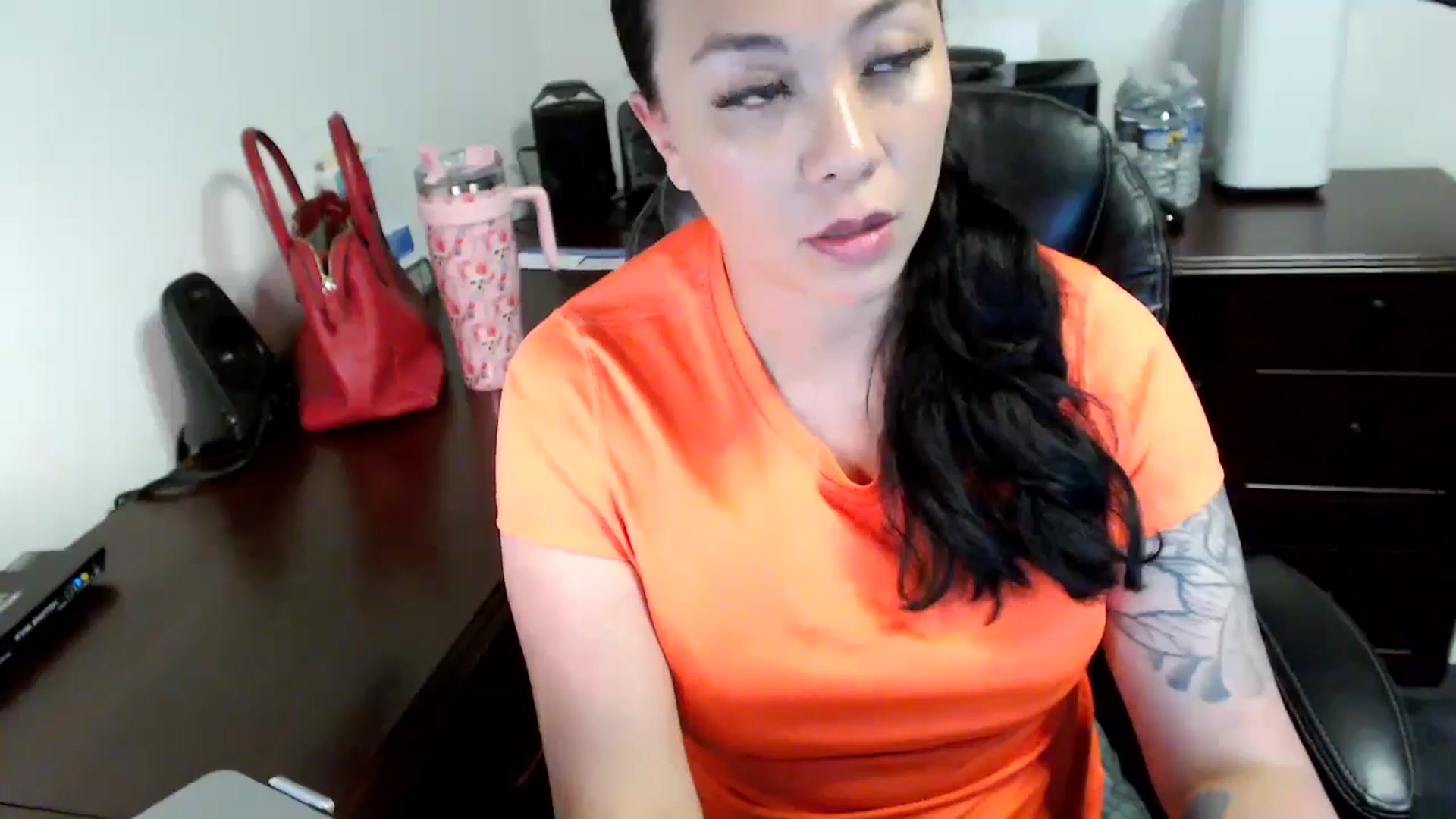 Gallery image thumbnail from MickaylaMoon's myfreecams stream on, 06/11/2024, 19:41 image 13 of 20