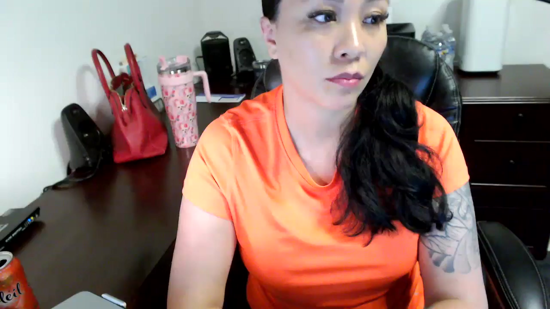 Gallery image thumbnail from MickaylaMoon's myfreecams stream on, 06/11/2024, 19:41 image 9 of 20