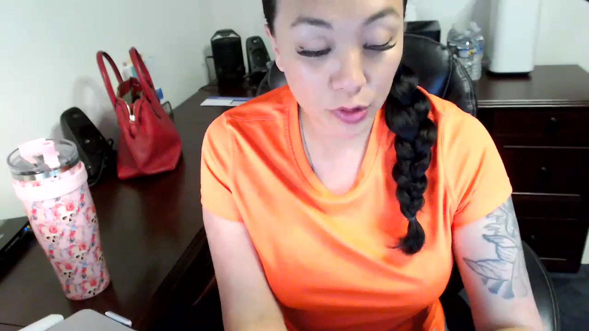 Gallery image thumbnail from MickaylaMoon's myfreecams stream on, 06/11/2024, 20:32 image 13 of 20
