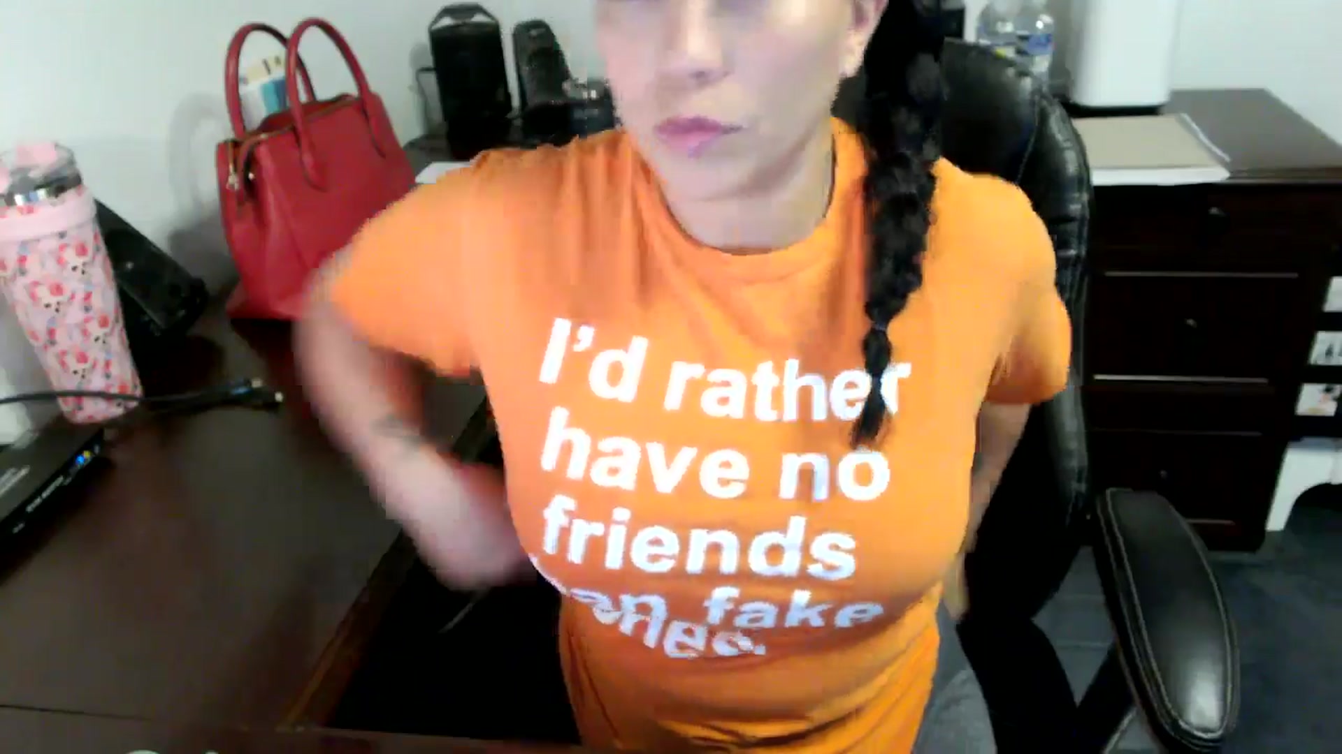 Gallery image thumbnail from MickaylaMoon's myfreecams stream on, 06/13/2024, 14:58 image 5 of 20