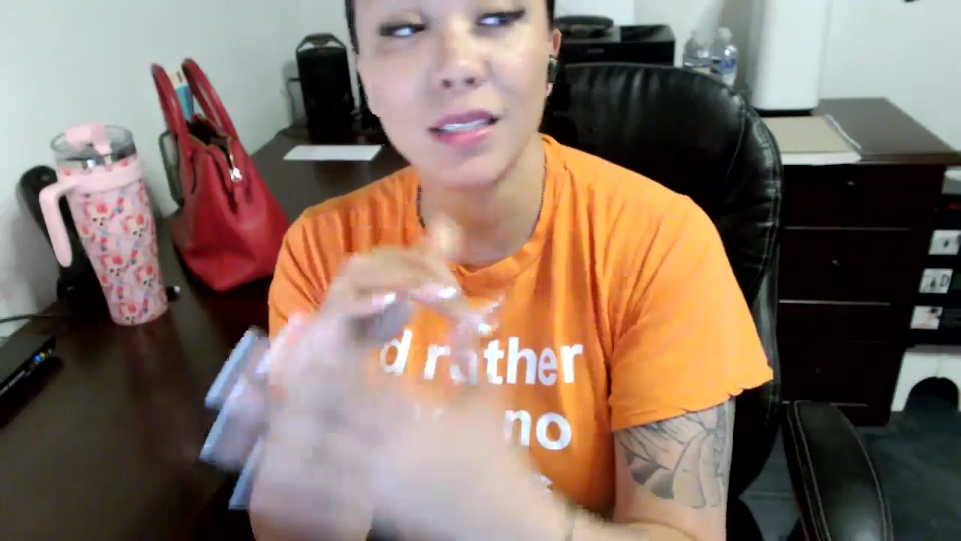 Gallery image thumbnail from MickaylaMoon's myfreecams stream on, 06/13/2024, 15:30 image 4 of 20