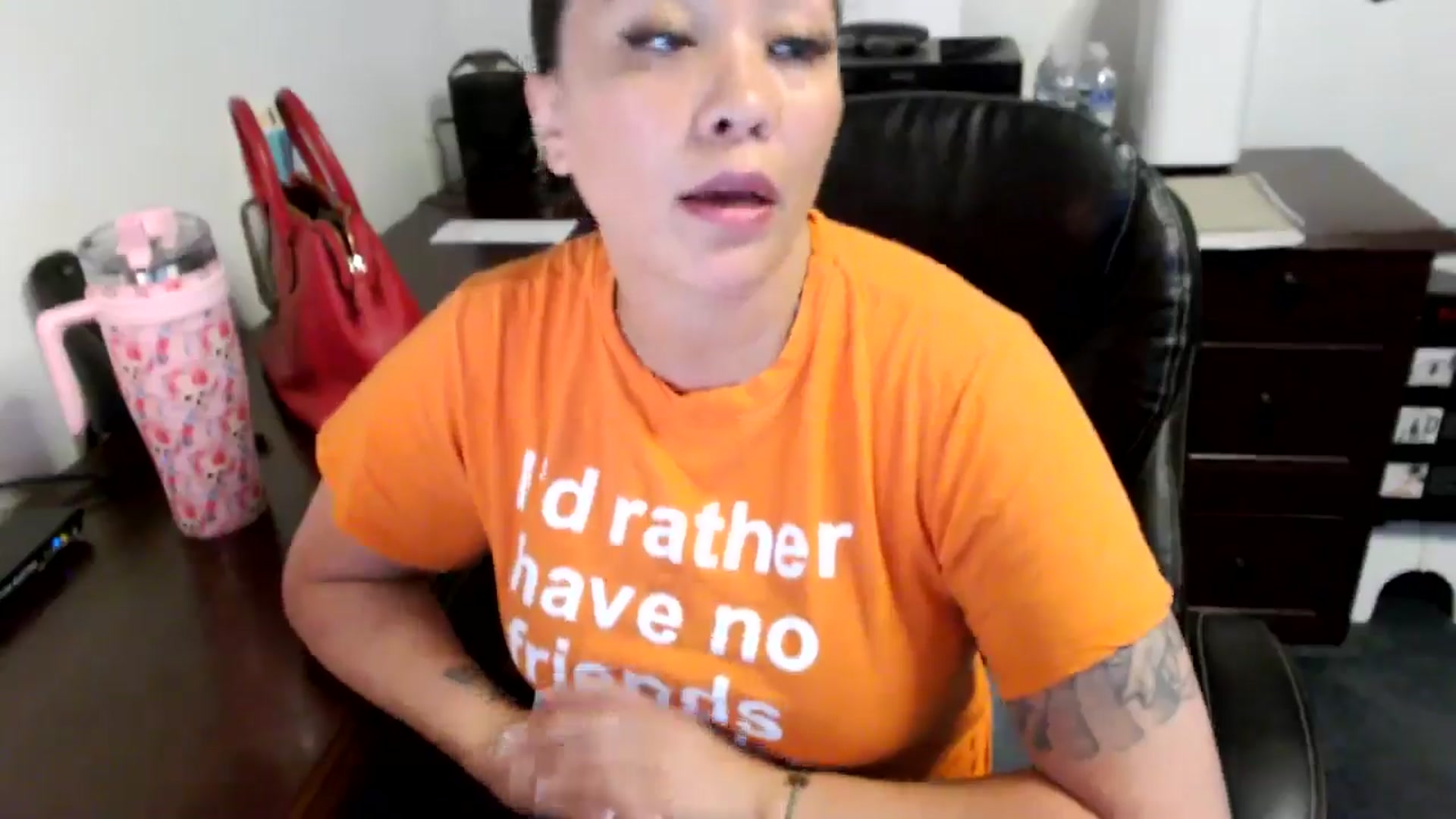 Gallery image thumbnail from MickaylaMoon's myfreecams stream on, 06/13/2024, 15:30 image 11 of 20