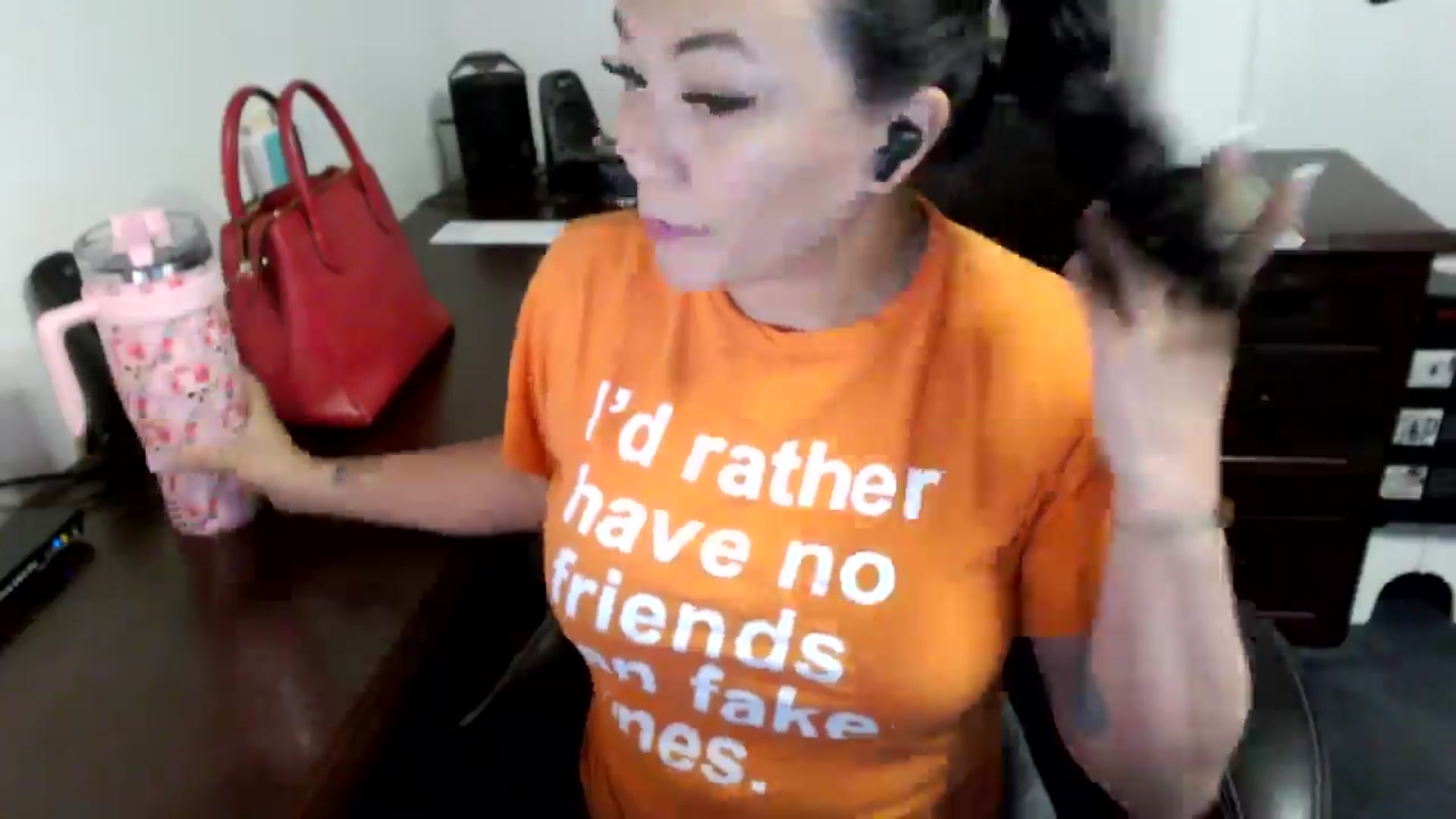 Gallery image thumbnail from MickaylaMoon's myfreecams stream on, 06/13/2024, 15:30 image 15 of 20