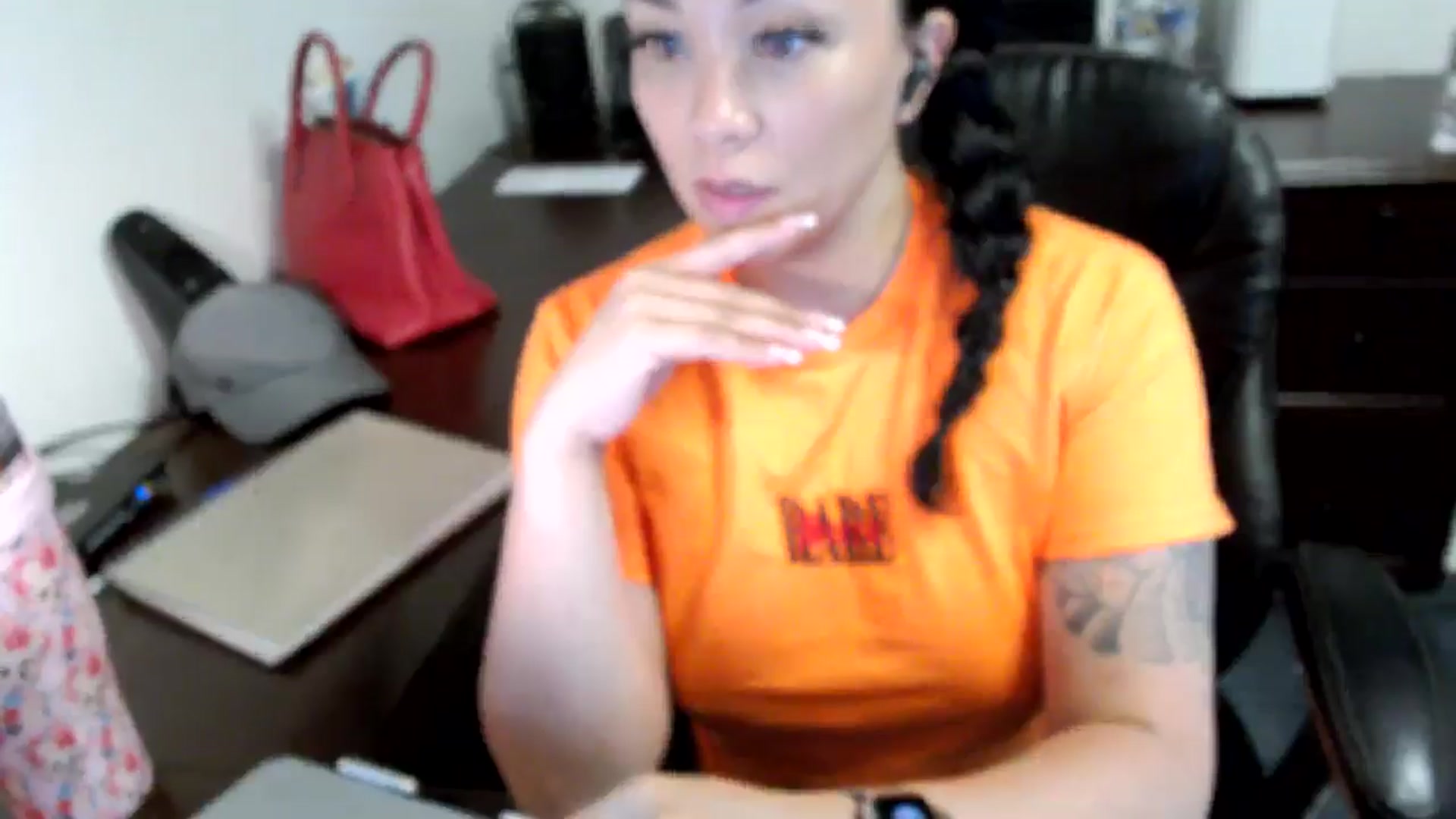 Gallery image thumbnail from MickaylaMoon's myfreecams stream on, 06/14/2024, 14:57 image 15 of 20