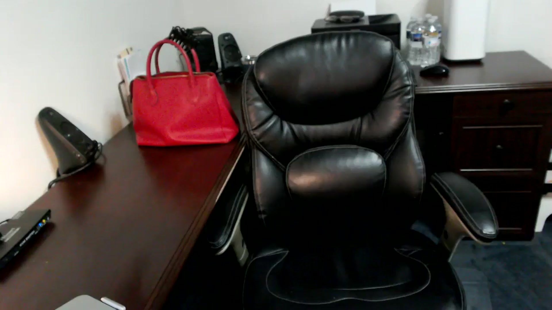 Gallery image thumbnail from MickaylaMoon's myfreecams stream on, 06/24/2024, 16:00 image 1 of 20