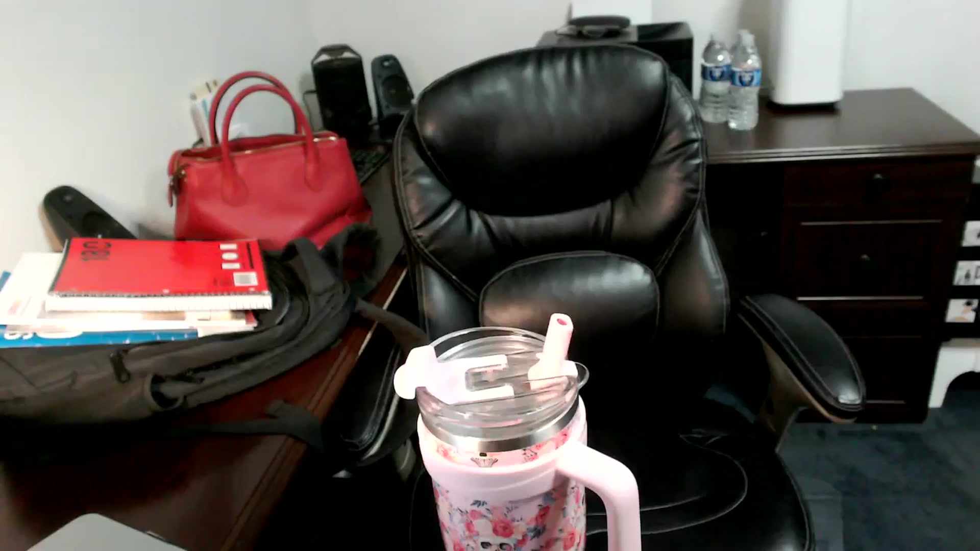 Gallery image thumbnail from MickaylaMoon's myfreecams stream on, 06/28/2024, 15:51 image 2 of 20
