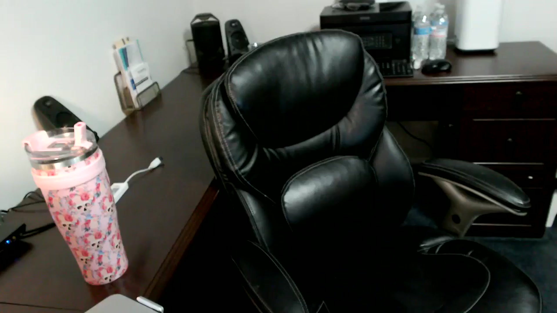 Gallery image thumbnail from MickaylaMoon's myfreecams stream on, 07/01/2024, 15:24 image 18 of 20