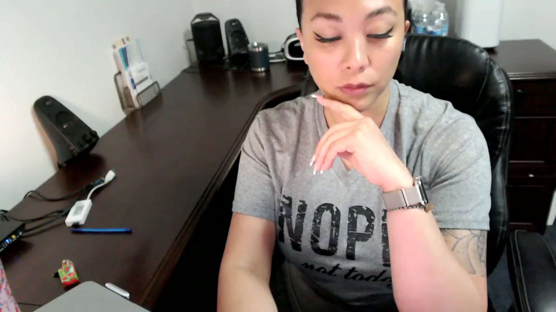 Gallery image thumbnail from MickaylaMoon's myfreecams stream on, 07/02/2024, 15:28 image 14 of 20