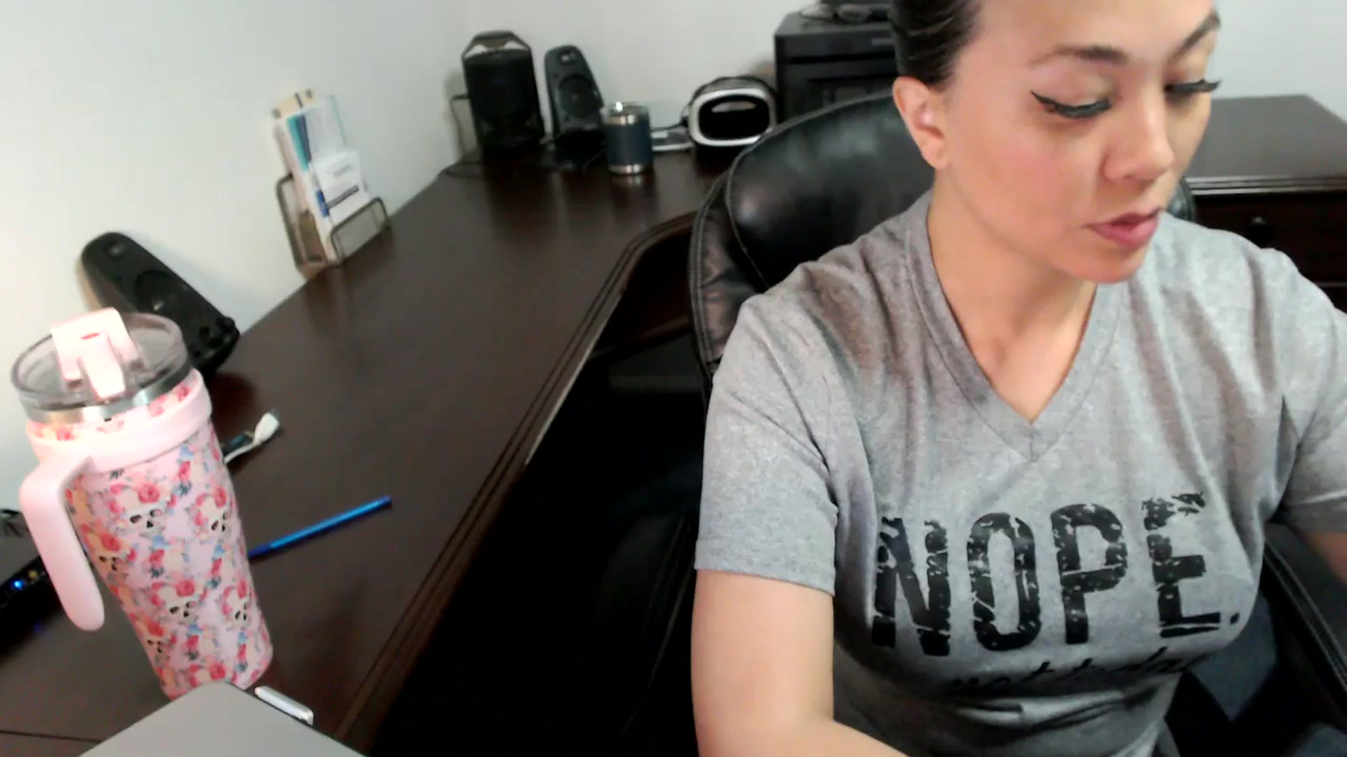 Gallery image thumbnail from MickaylaMoon's myfreecams stream on, 07/02/2024, 15:28 image 10 of 20
