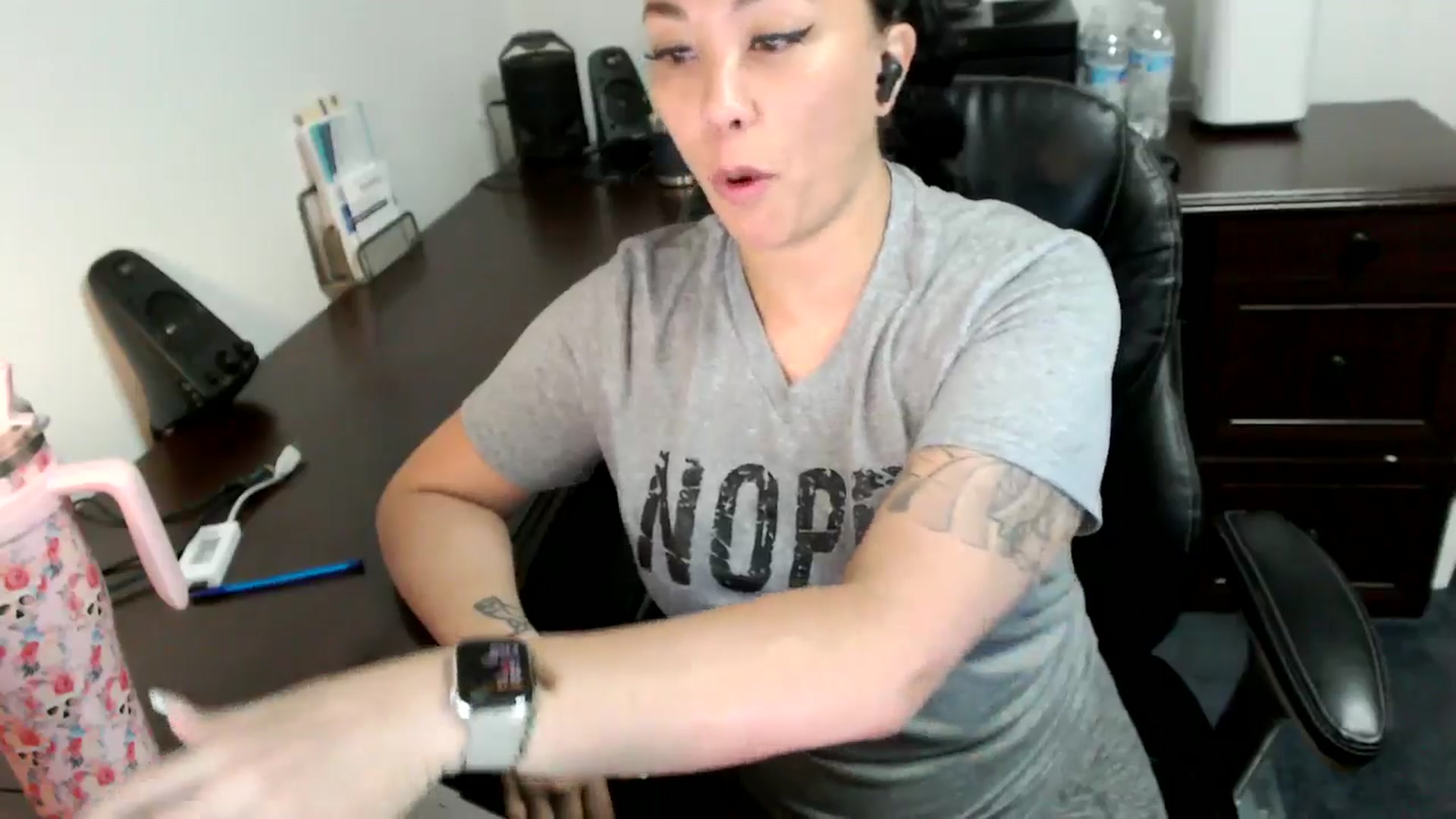 Gallery image thumbnail from MickaylaMoon's myfreecams stream on, 07/02/2024, 16:19 image 4 of 20