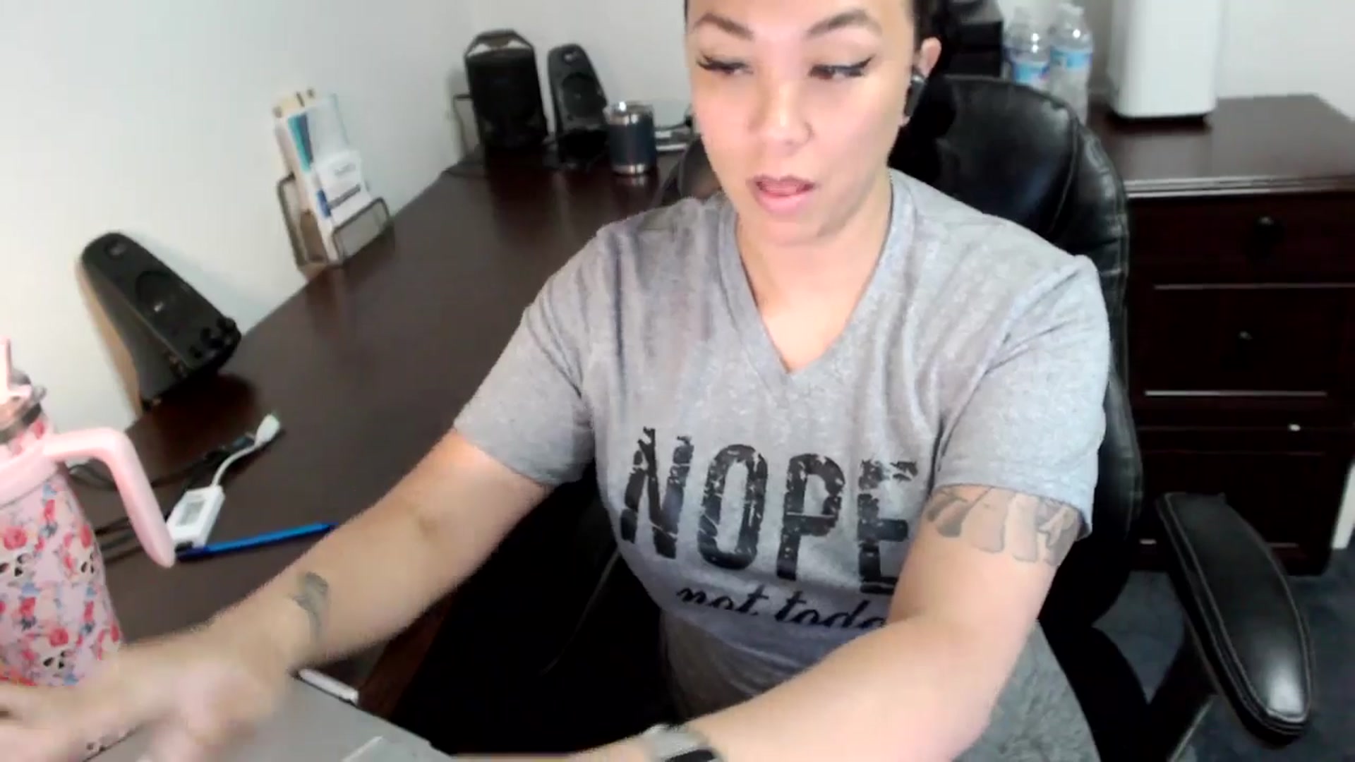 Gallery image thumbnail from MickaylaMoon's myfreecams stream on, 07/02/2024, 16:19 image 5 of 20