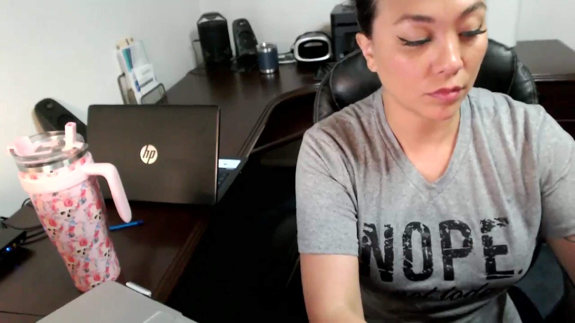 Gallery image thumbnail from MickaylaMoon's myfreecams stream on, 07/02/2024, 17:43 image 5 of 20