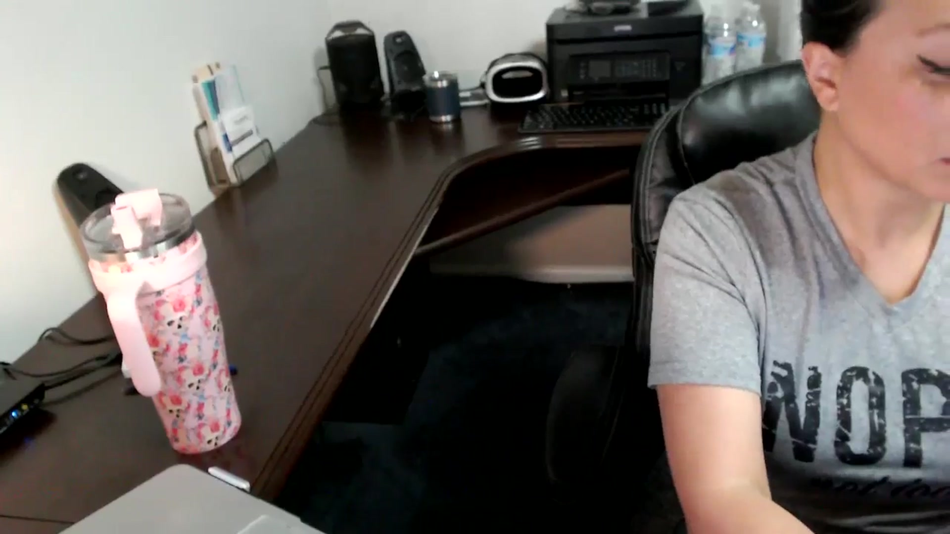 Gallery image thumbnail from MickaylaMoon's myfreecams stream on, 07/02/2024, 17:43 image 17 of 20