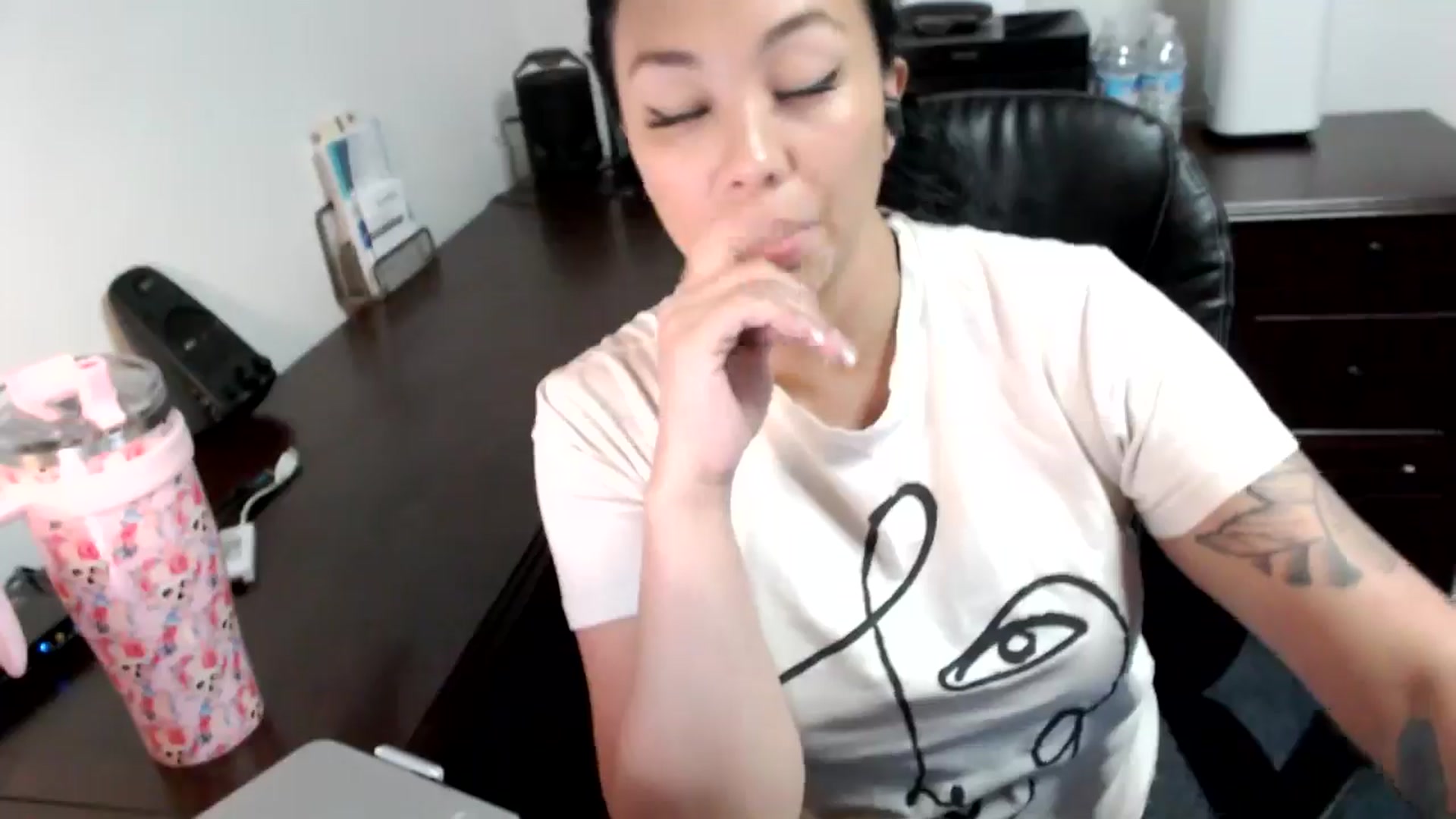 Gallery image thumbnail from MickaylaMoon's myfreecams stream on, 07/03/2024, 16:29 image 19 of 20