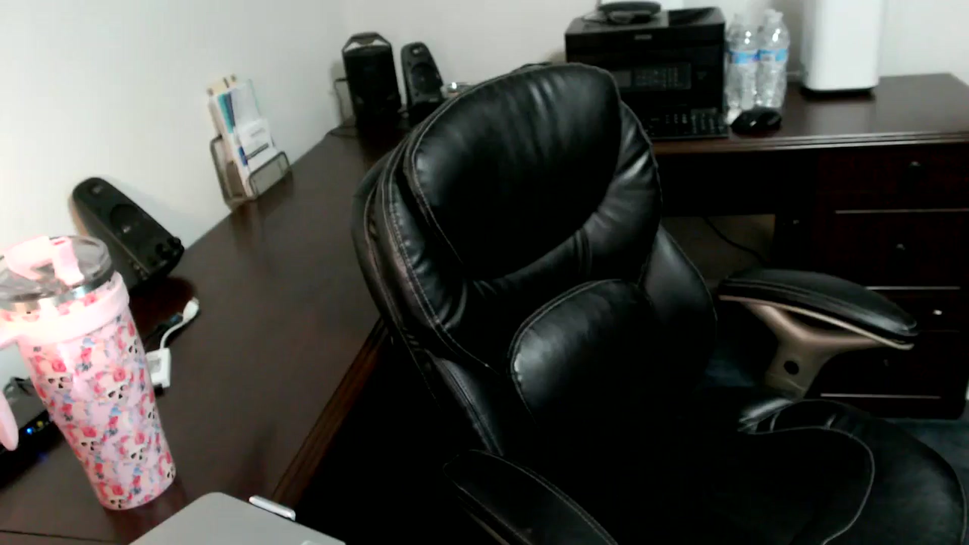 Gallery image thumbnail from MickaylaMoon's myfreecams stream on, 07/03/2024, 16:29 image 20 of 20