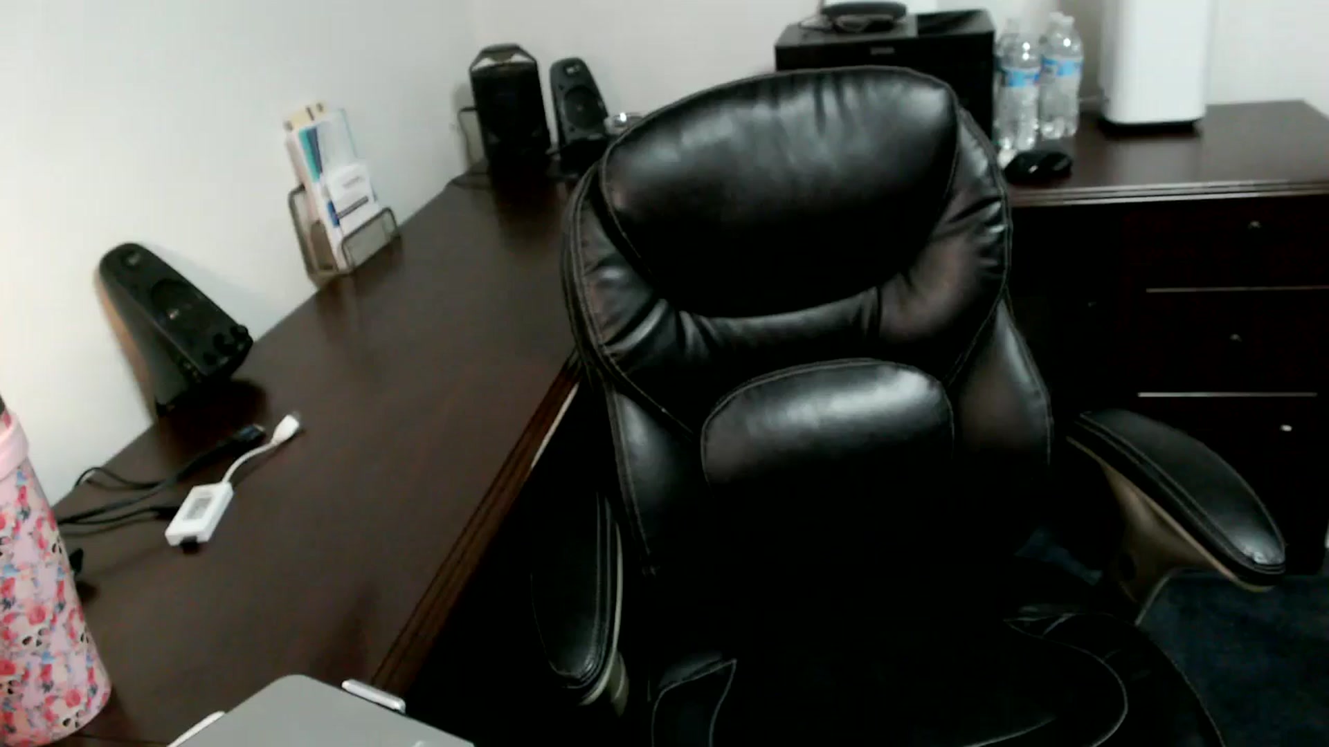 Gallery image thumbnail from MickaylaMoon's myfreecams stream on, 07/03/2024, 18:25 image 19 of 20