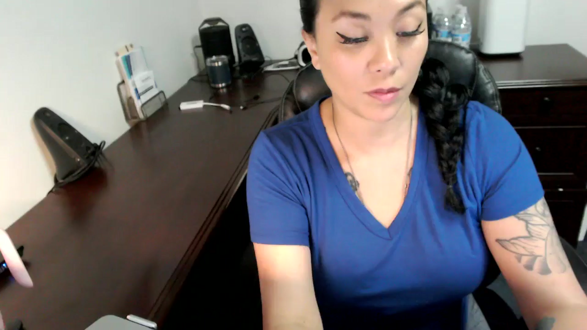 Gallery image thumbnail from MickaylaMoon's myfreecams stream on, 07/04/2024, 15:46 image 13 of 20