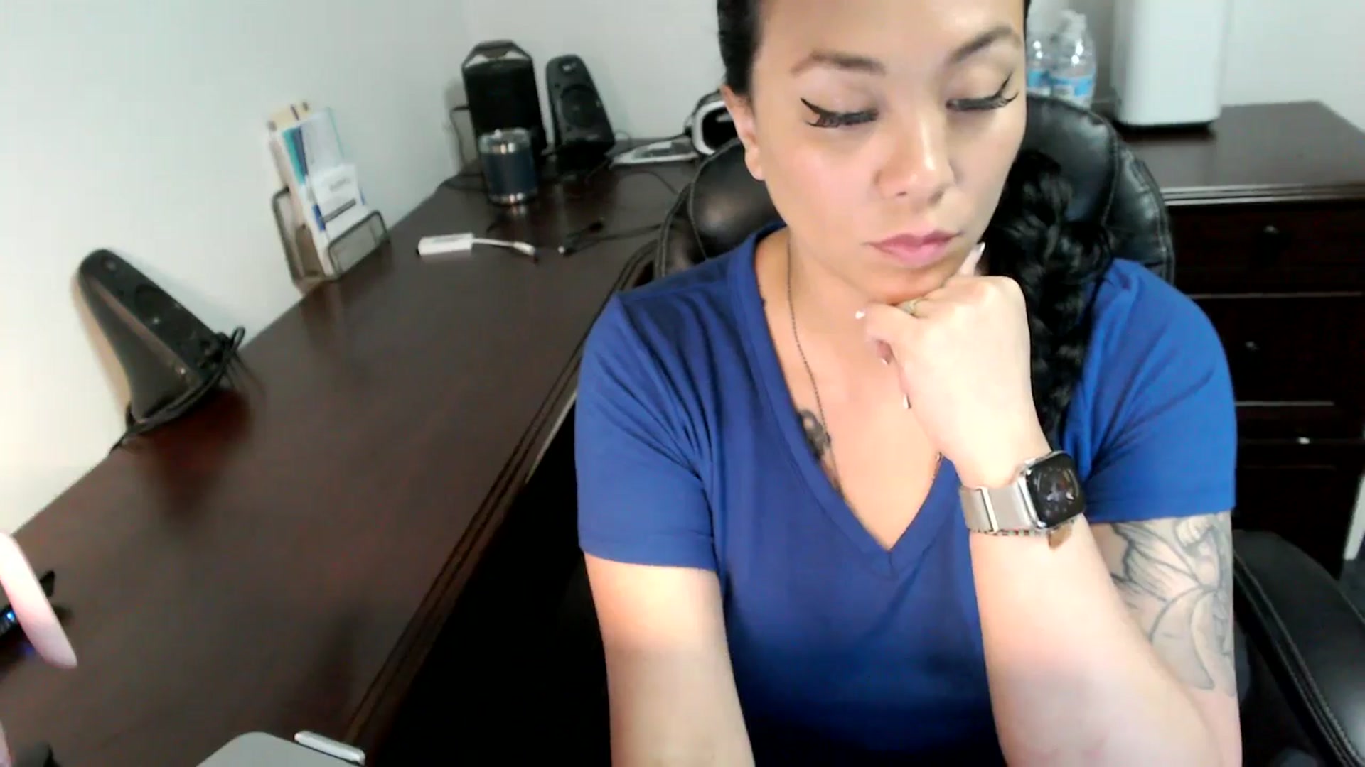 Gallery image thumbnail from MickaylaMoon's myfreecams stream on, 07/04/2024, 15:46 image 12 of 20