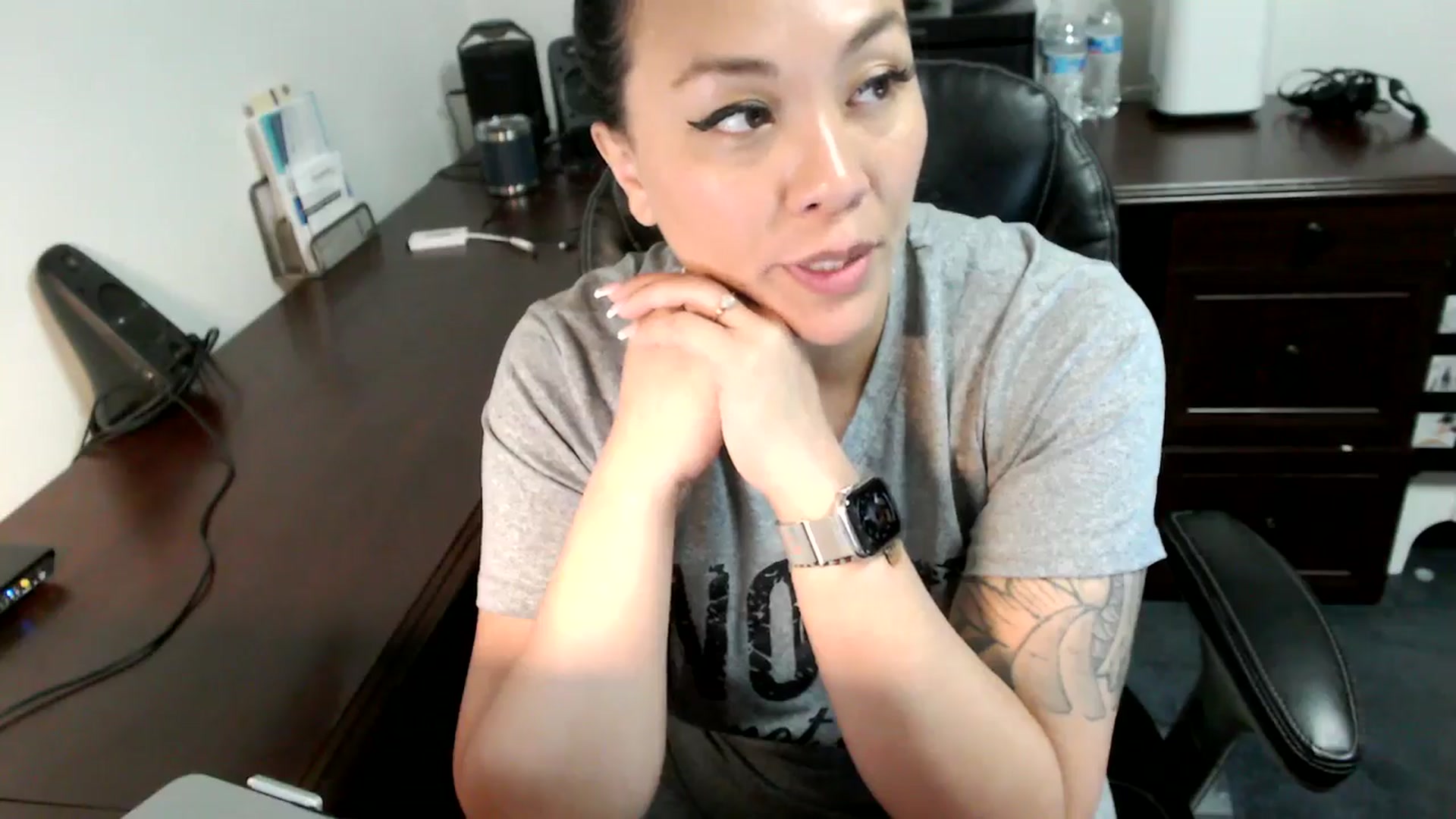 Gallery image thumbnail from MickaylaMoon's myfreecams stream on, 07/05/2024, 16:51 image 5 of 20